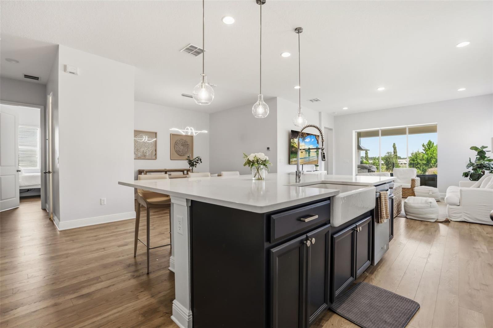 BELLA COLLINA WEST SUB - Residential Lease