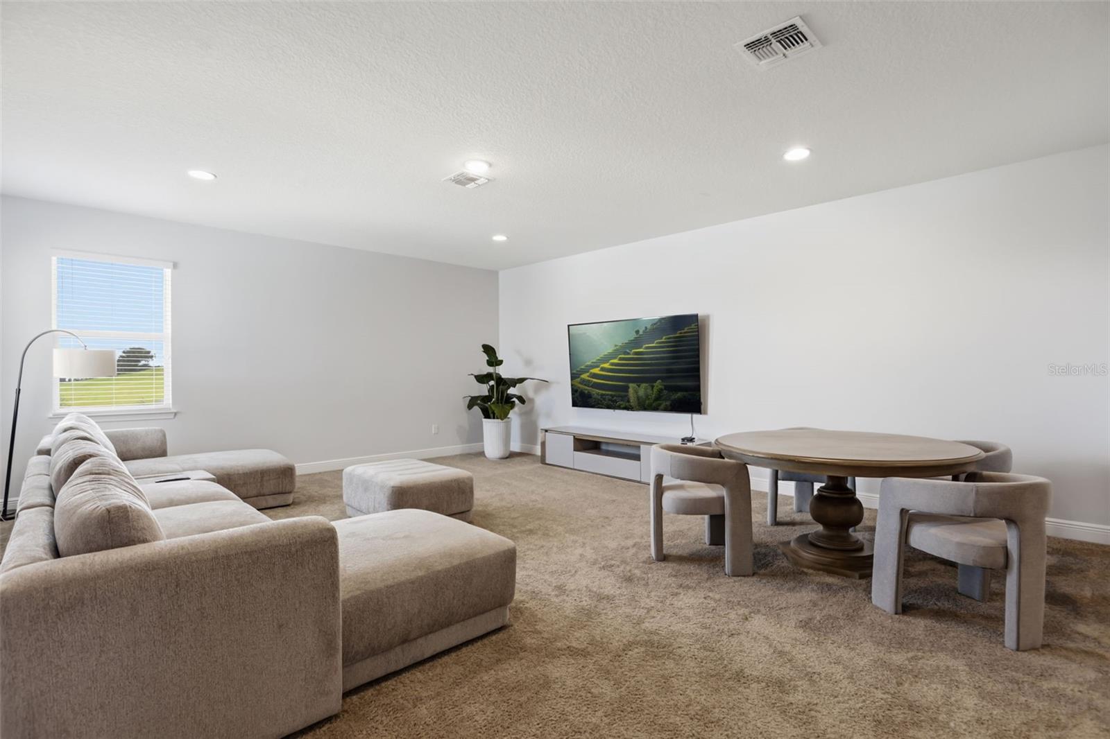 BELLA COLLINA WEST SUB - Residential Lease