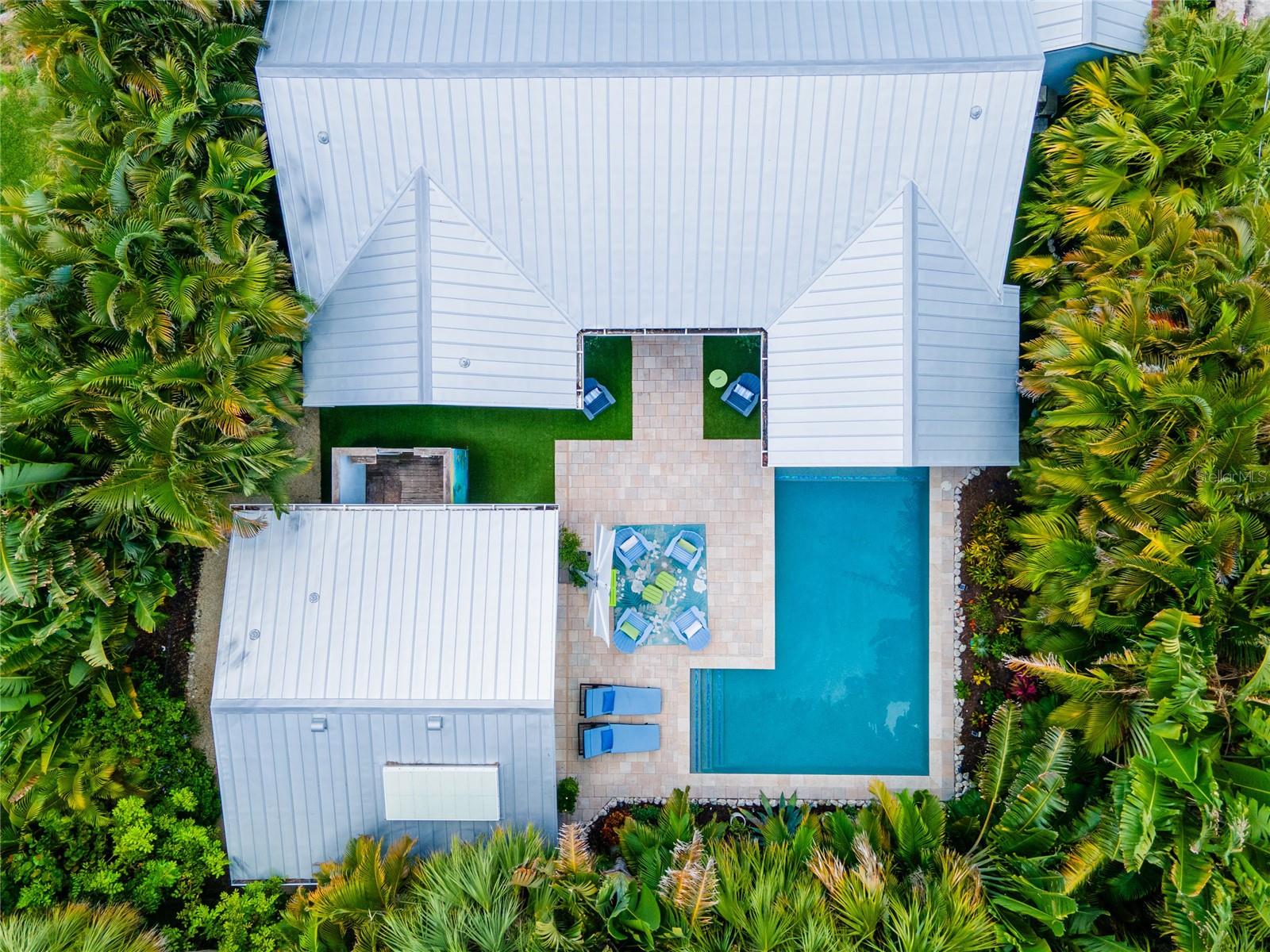 LUANA ISLES - Residential