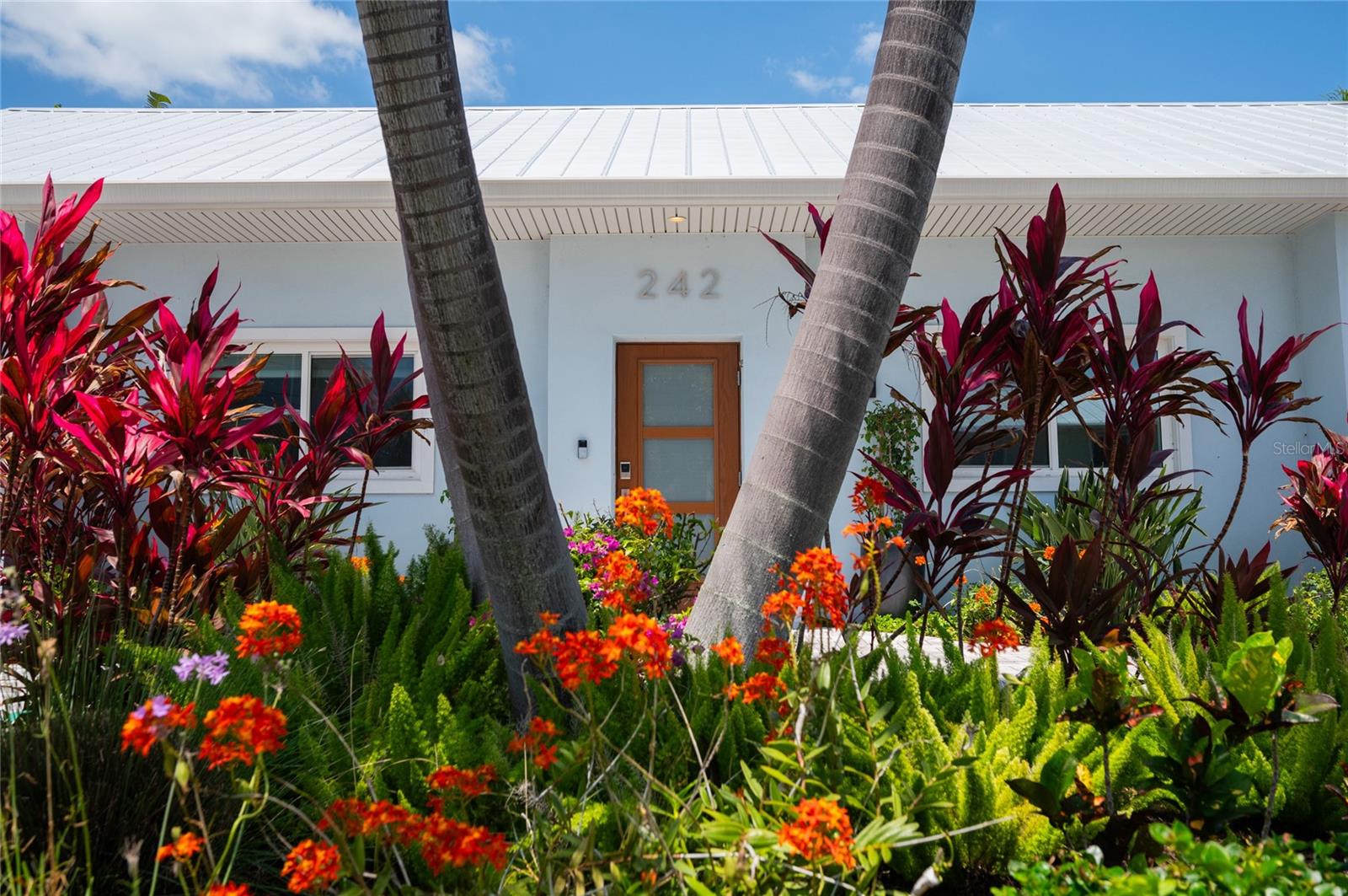 LUANA ISLES - Residential