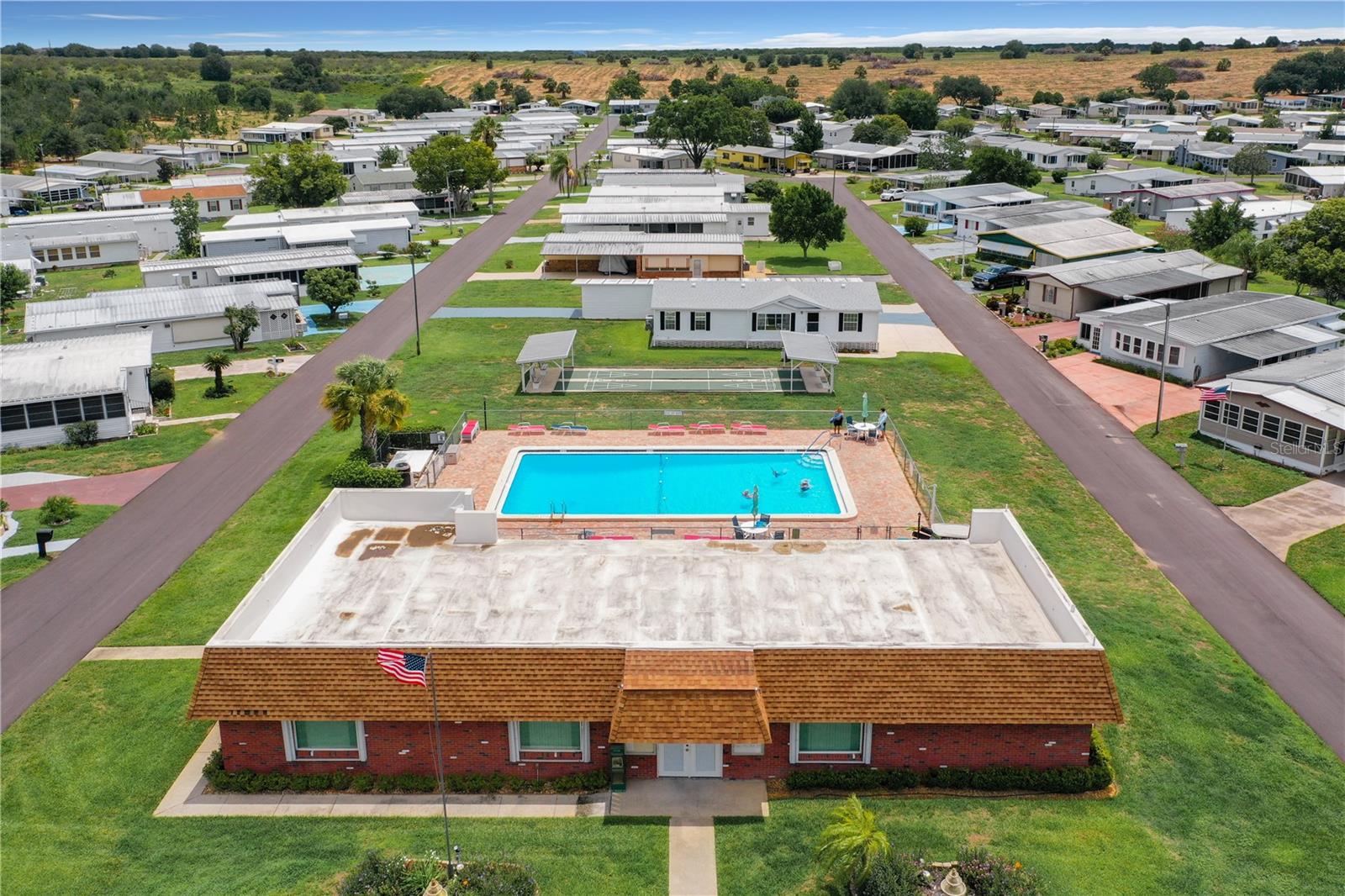 TWIN FOUNTAINS INC A CONDO MHP - Residential