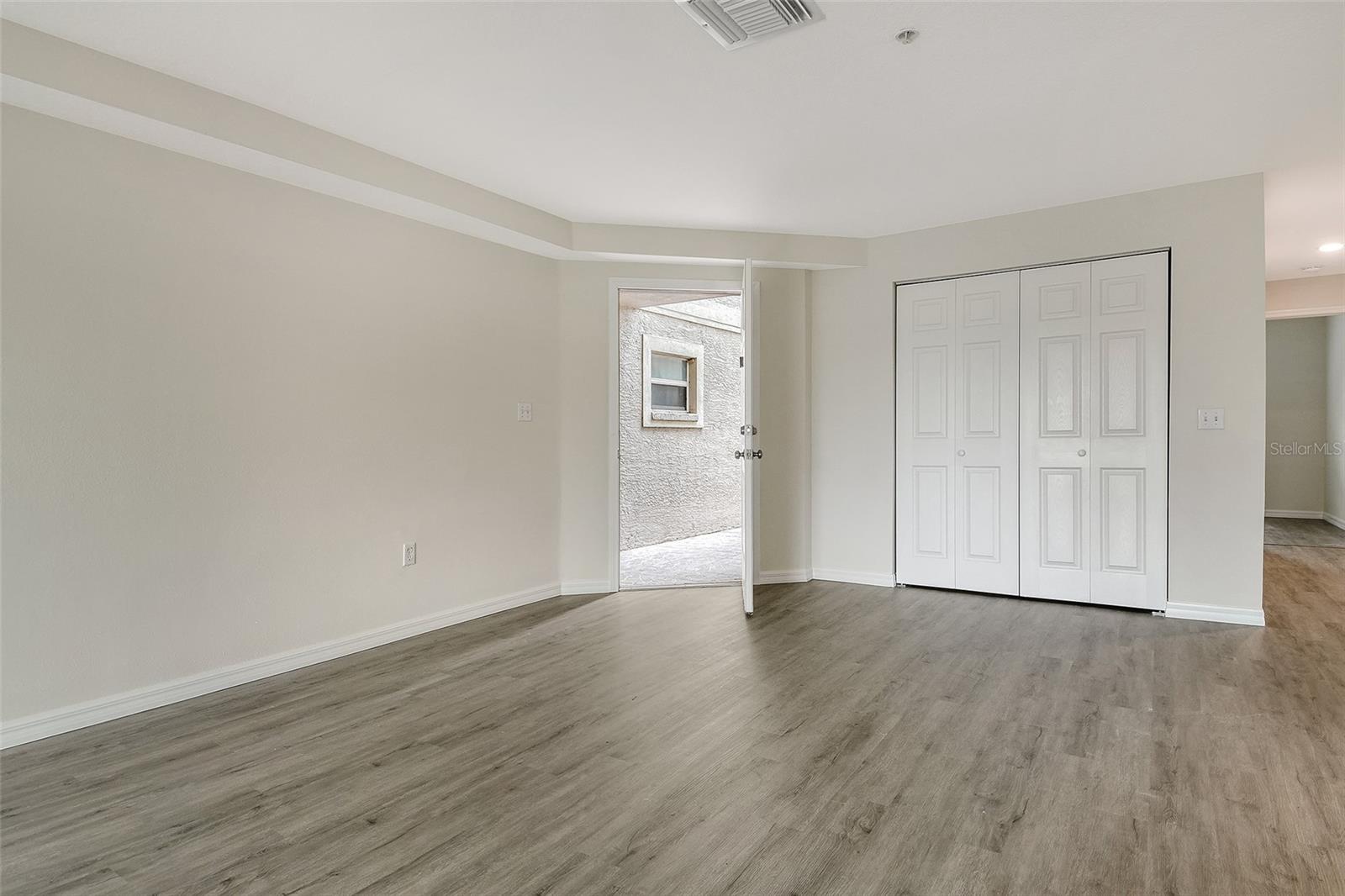 BROOKSIDE - Residential