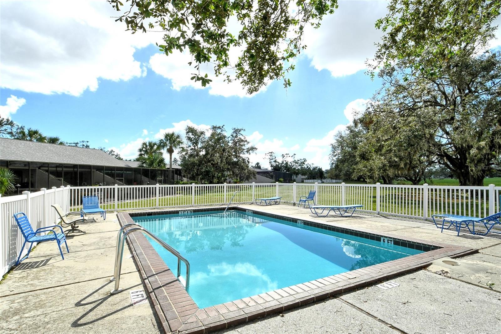BROOKSIDE - Residential
