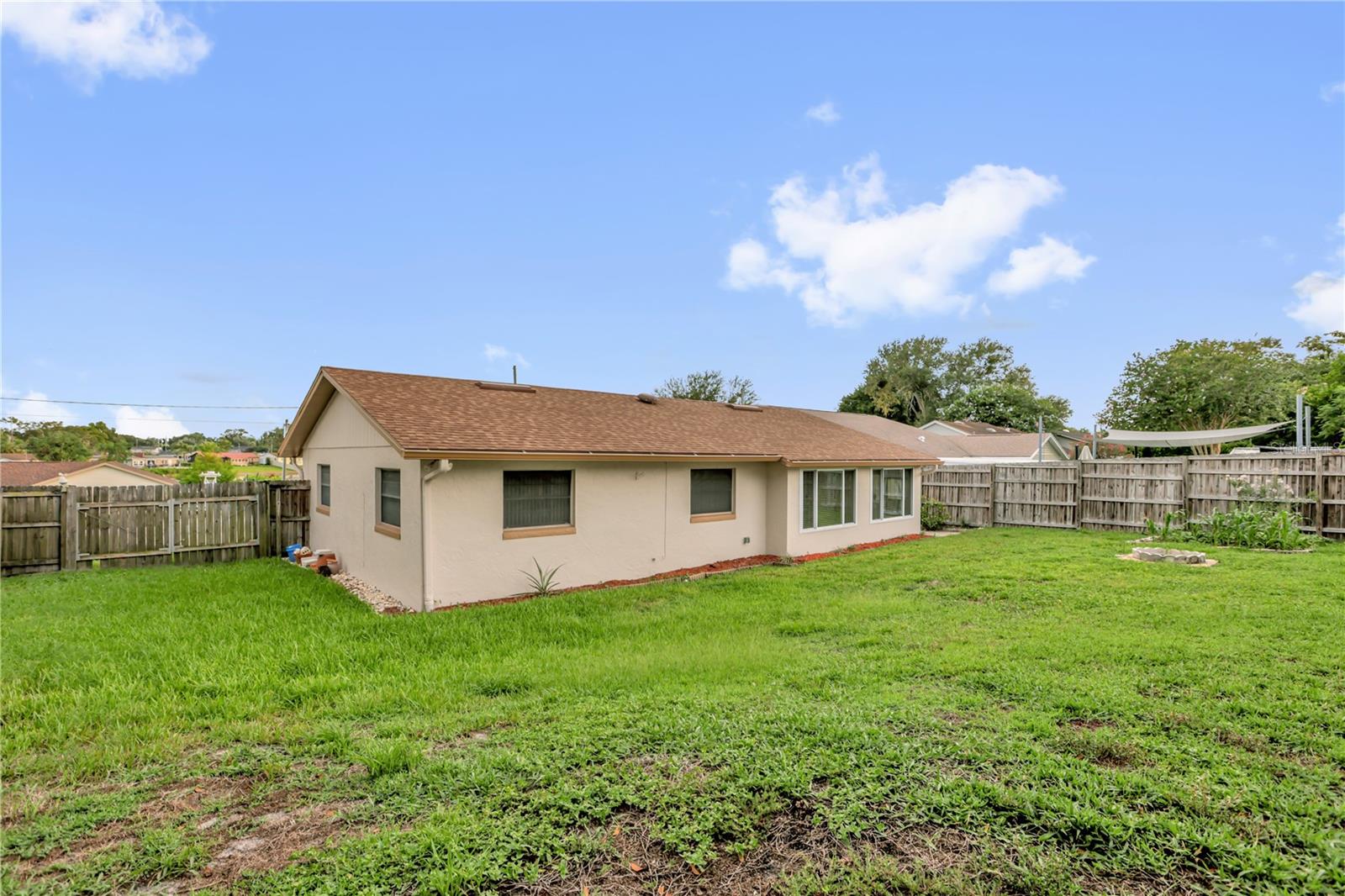 LAKE MARIE ESTATES REP - Residential