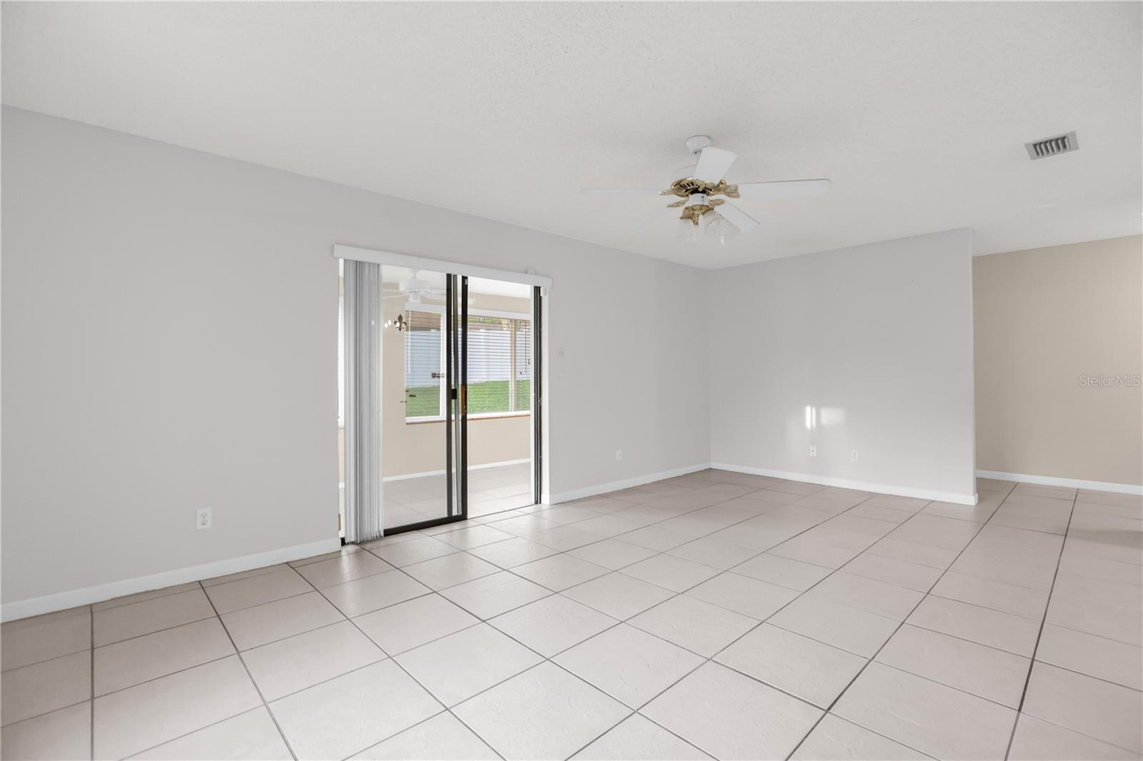 LAKE MARIE ESTATES REP - Residential