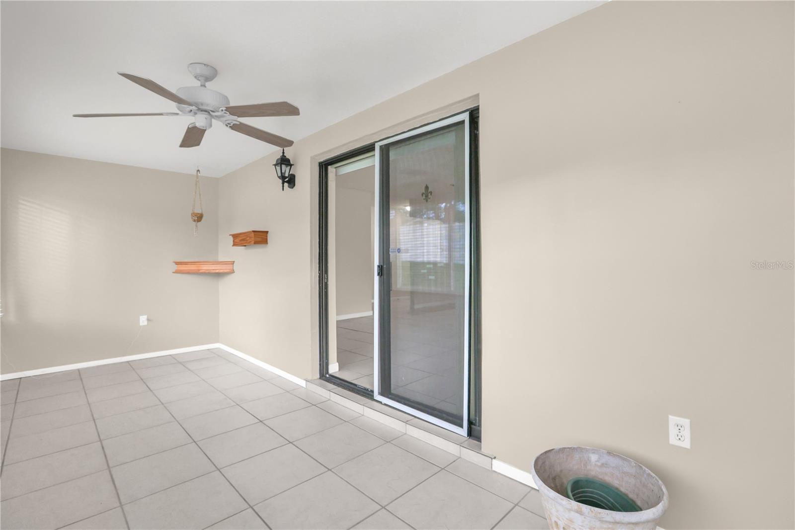 LAKE MARIE ESTATES REP - Residential