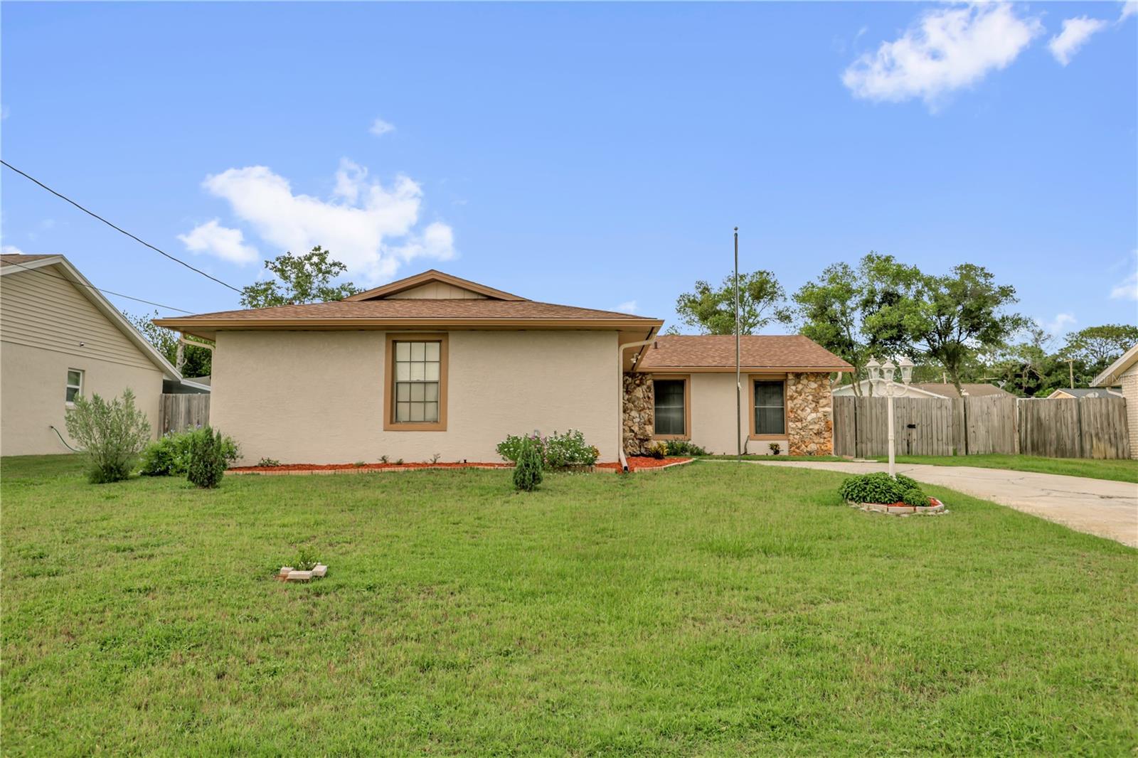 LAKE MARIE ESTATES REP - Residential