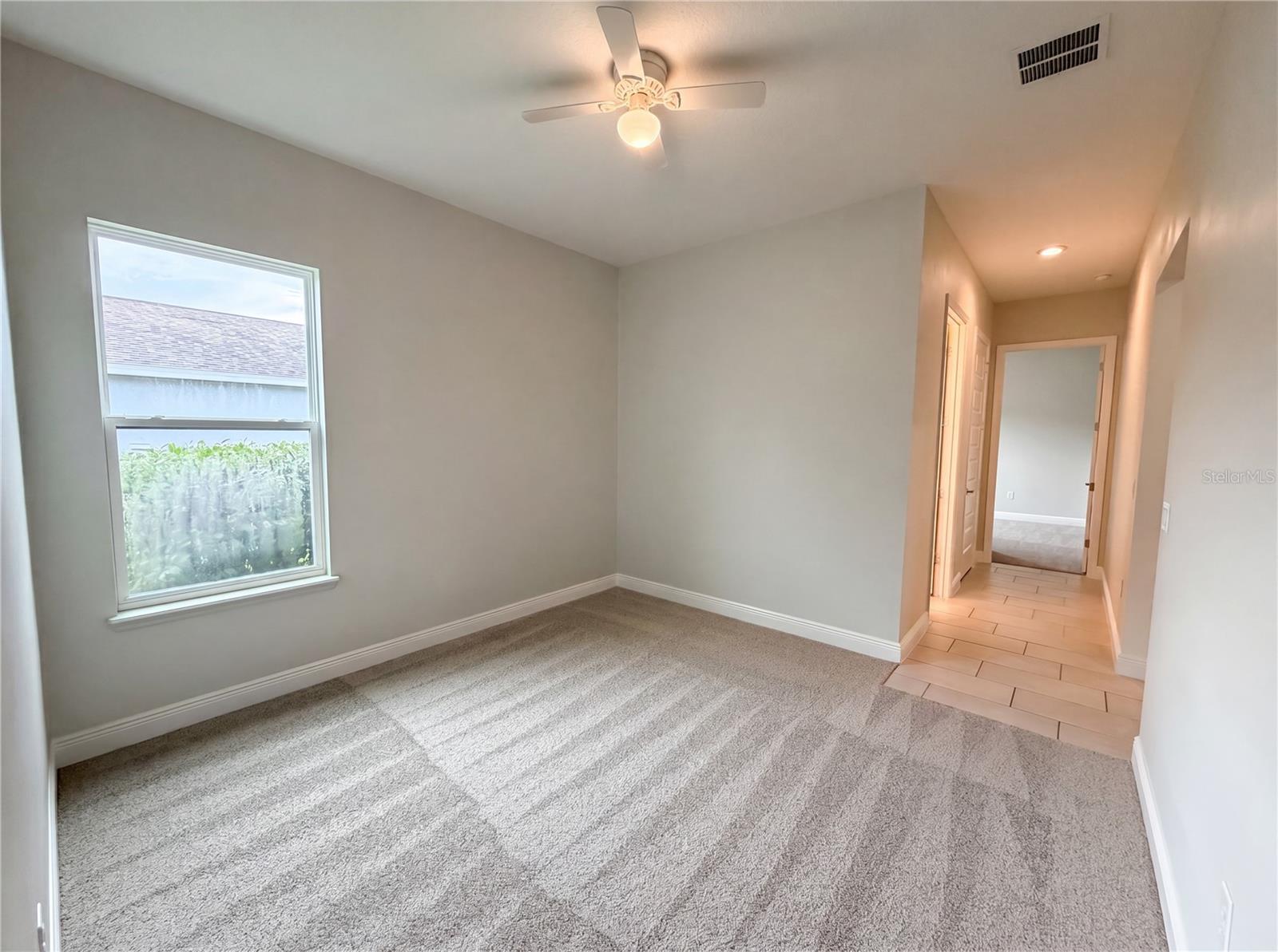 HUNTINGTON DOWNS - Residential
