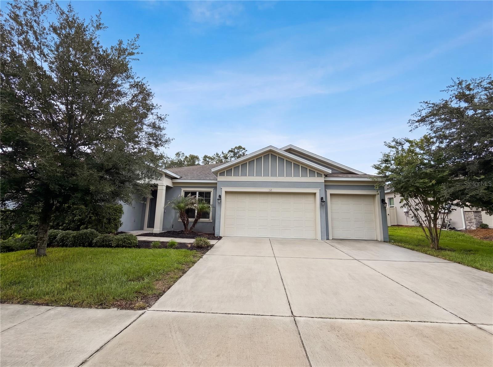 HUNTINGTON DOWNS - Residential