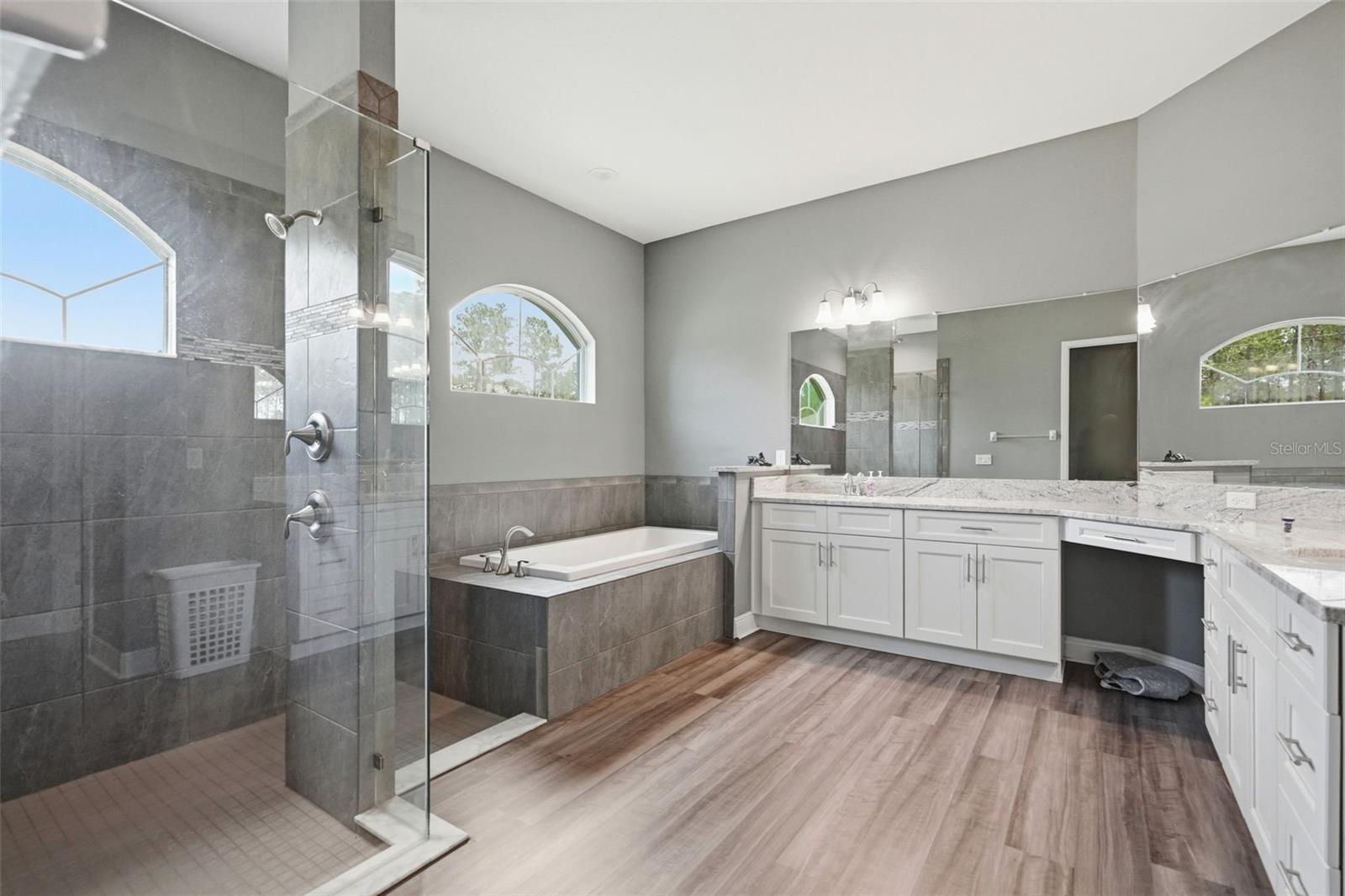 OAKWOOD ACRES - Residential