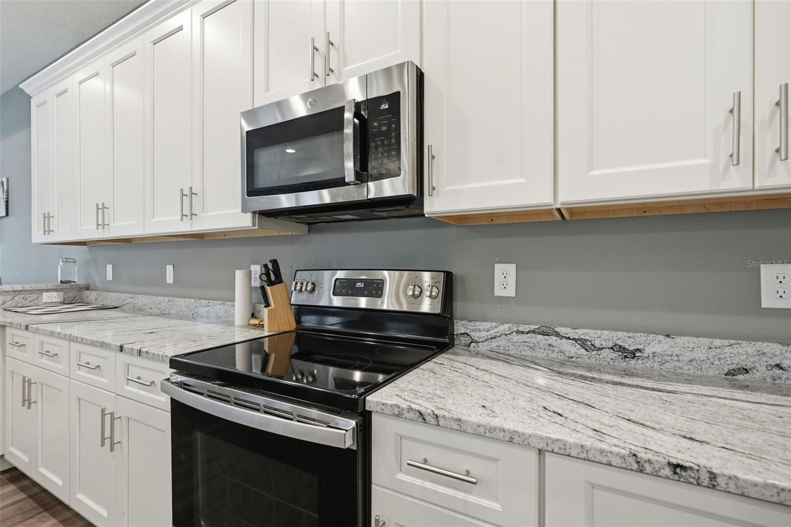 OAKWOOD ACRES - Residential