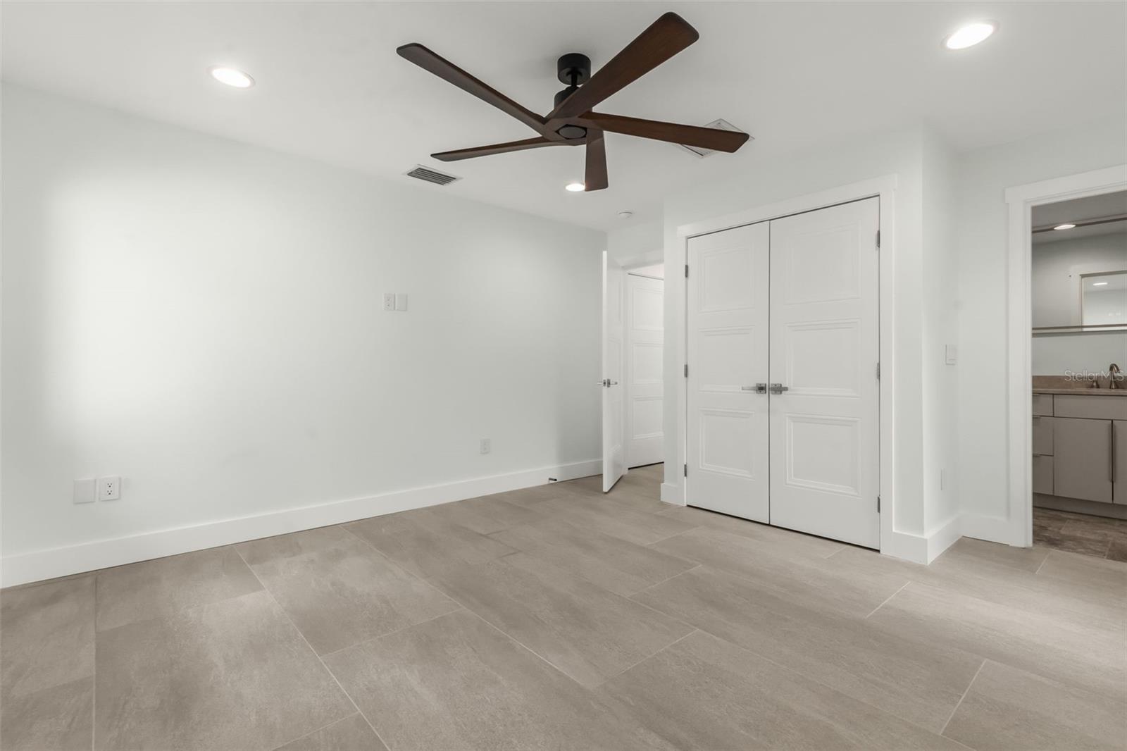 HARBOR HILLS 3RD ADD - Residential