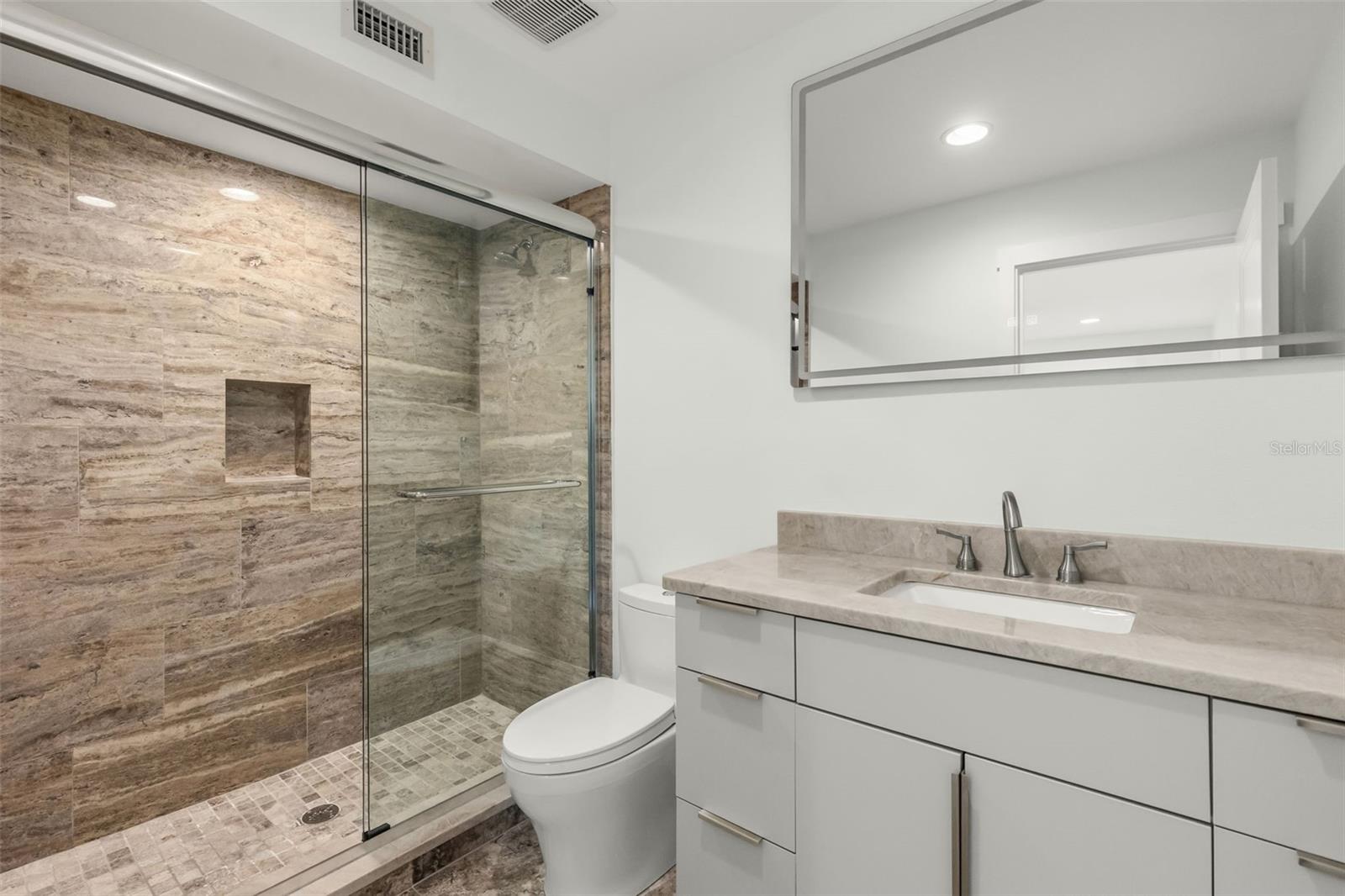 HARBOR HILLS 3RD ADD - Residential