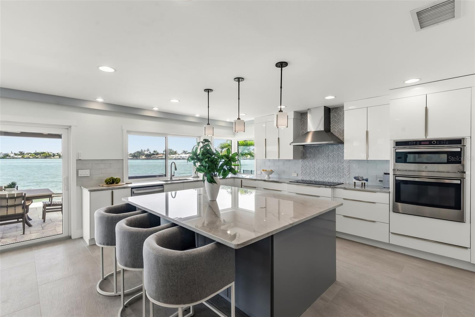 HARBOR HILLS 3RD ADD - Residential
