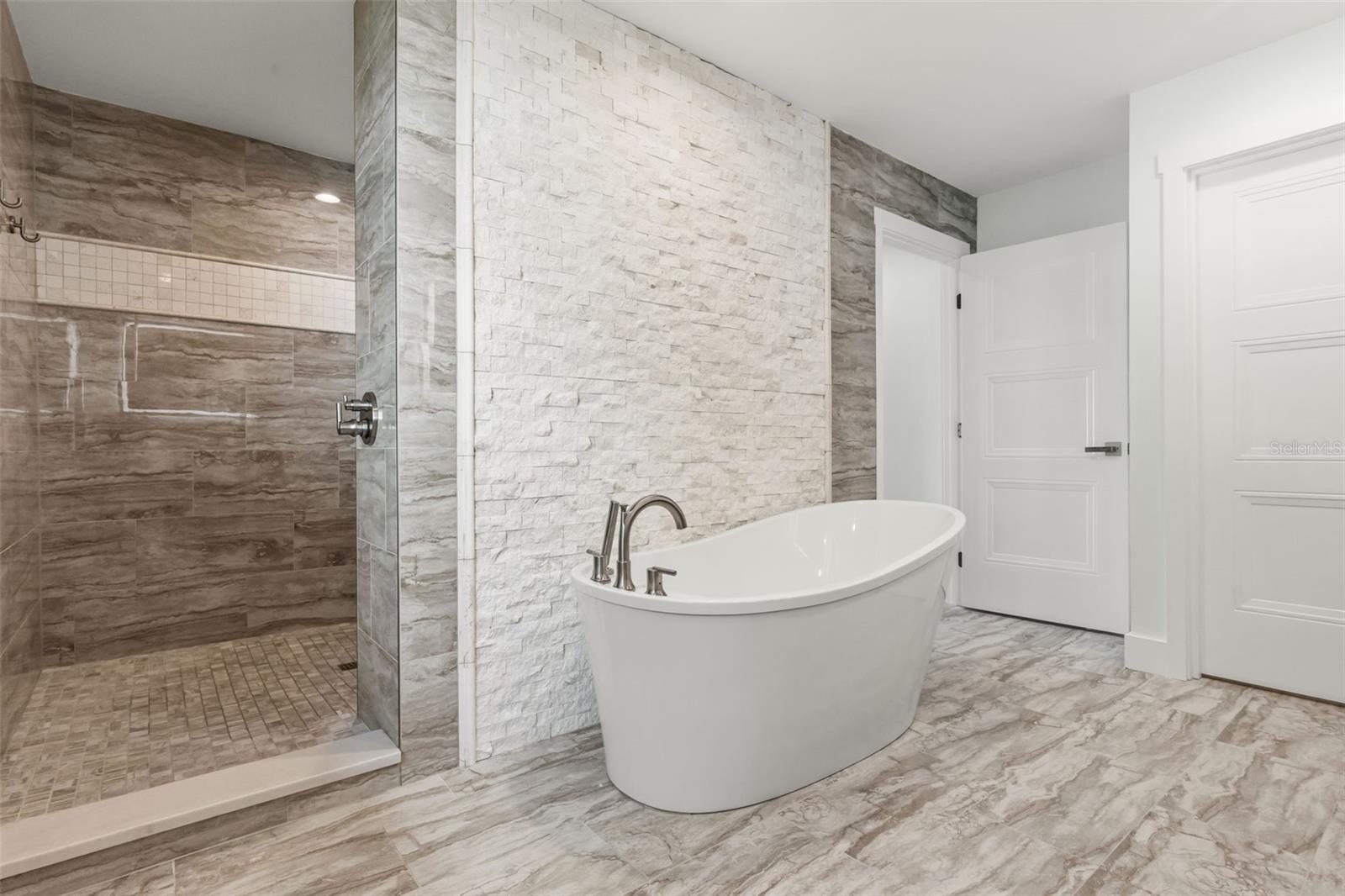 HARBOR HILLS 3RD ADD - Residential