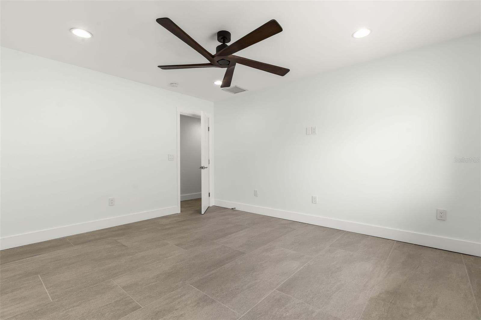 HARBOR HILLS 3RD ADD - Residential