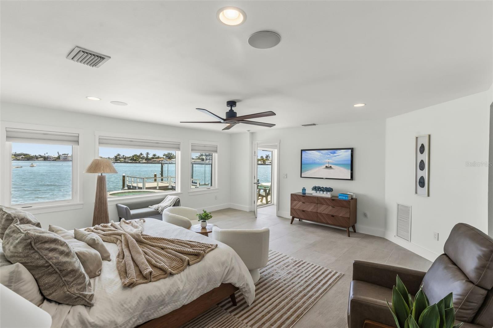 HARBOR HILLS 3RD ADD - Residential