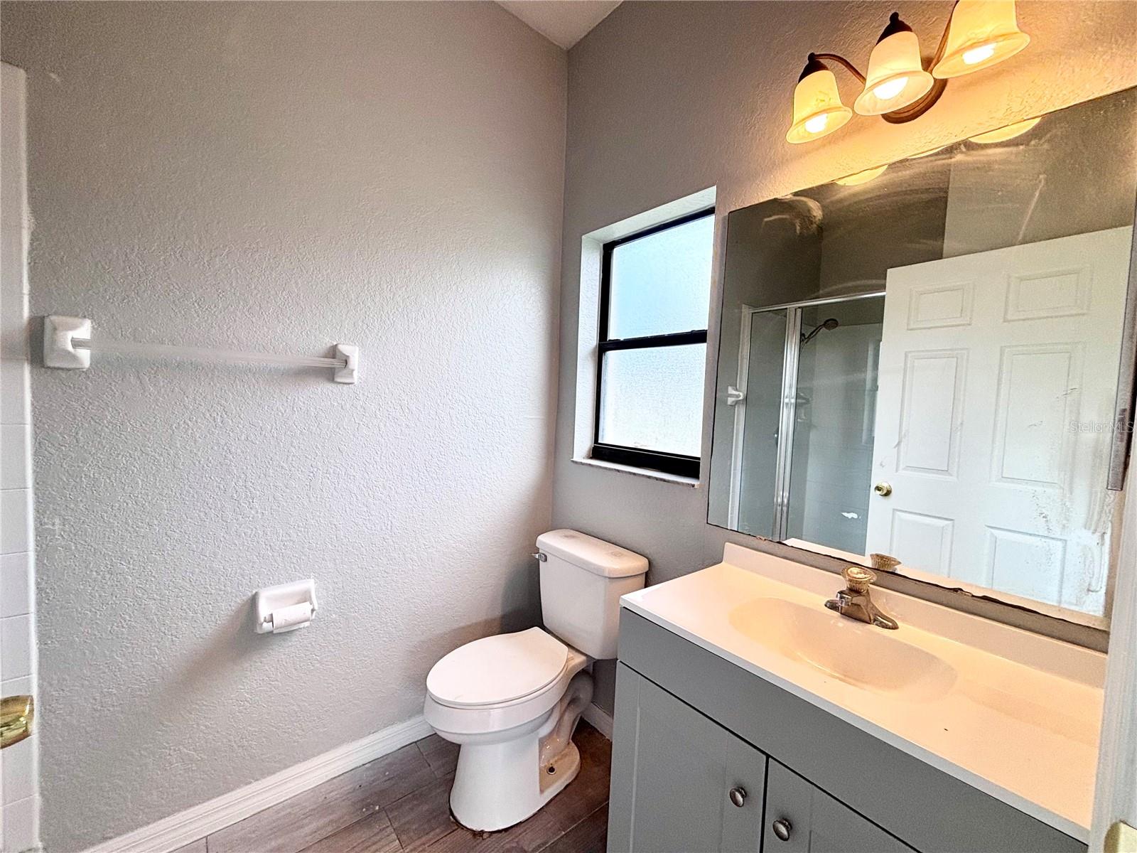 HIGH GROVE UNIT 01 LT 01 PB 50 PG 19-20 - Residential Lease