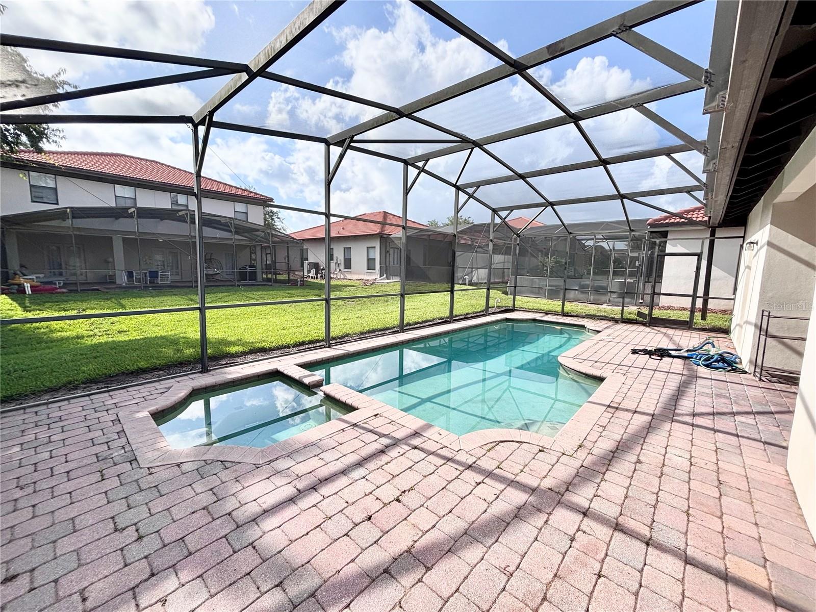 HIGH GROVE UNIT 01 LT 01 PB 50 PG 19-20 - Residential Lease
