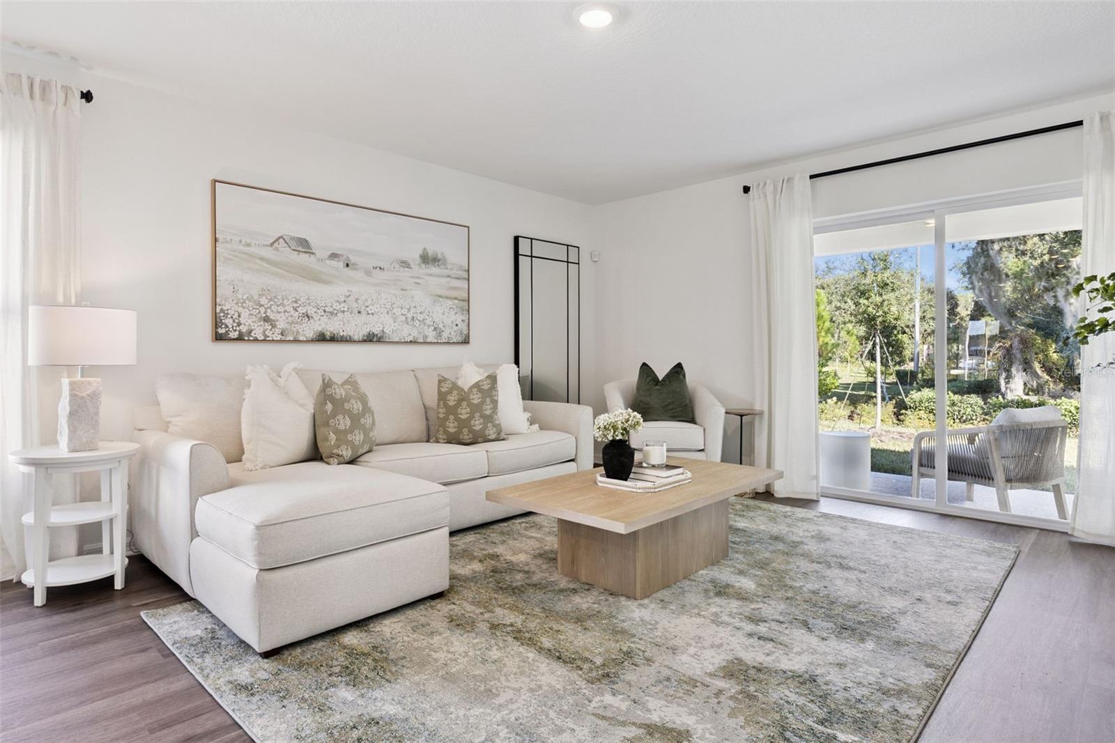 WYNNSTONE - Residential