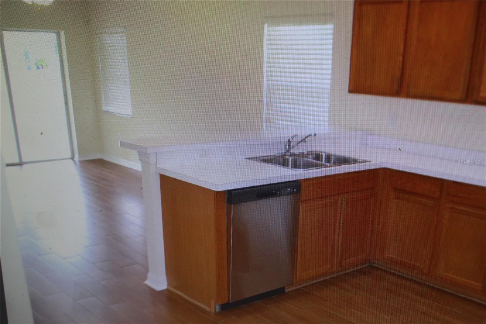 GRAND OAKS PH 03 - Residential Lease