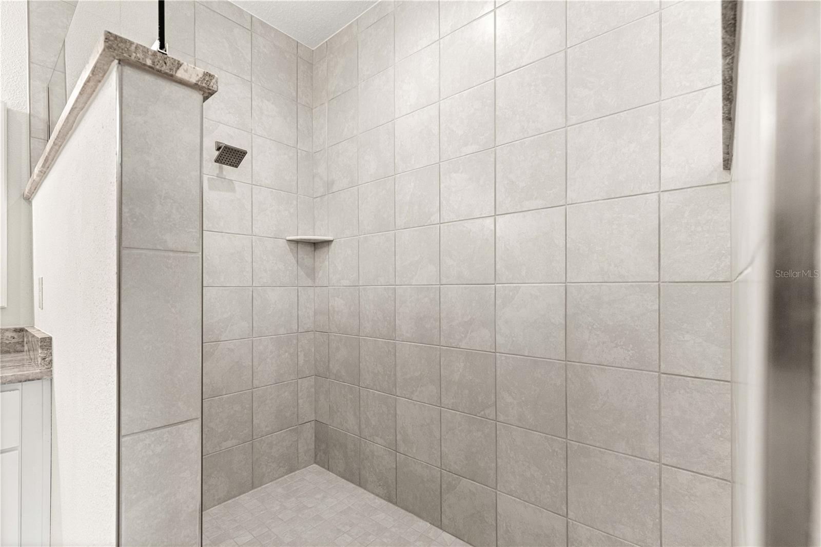 ROLLING HILLS UNIT 1 - Residential