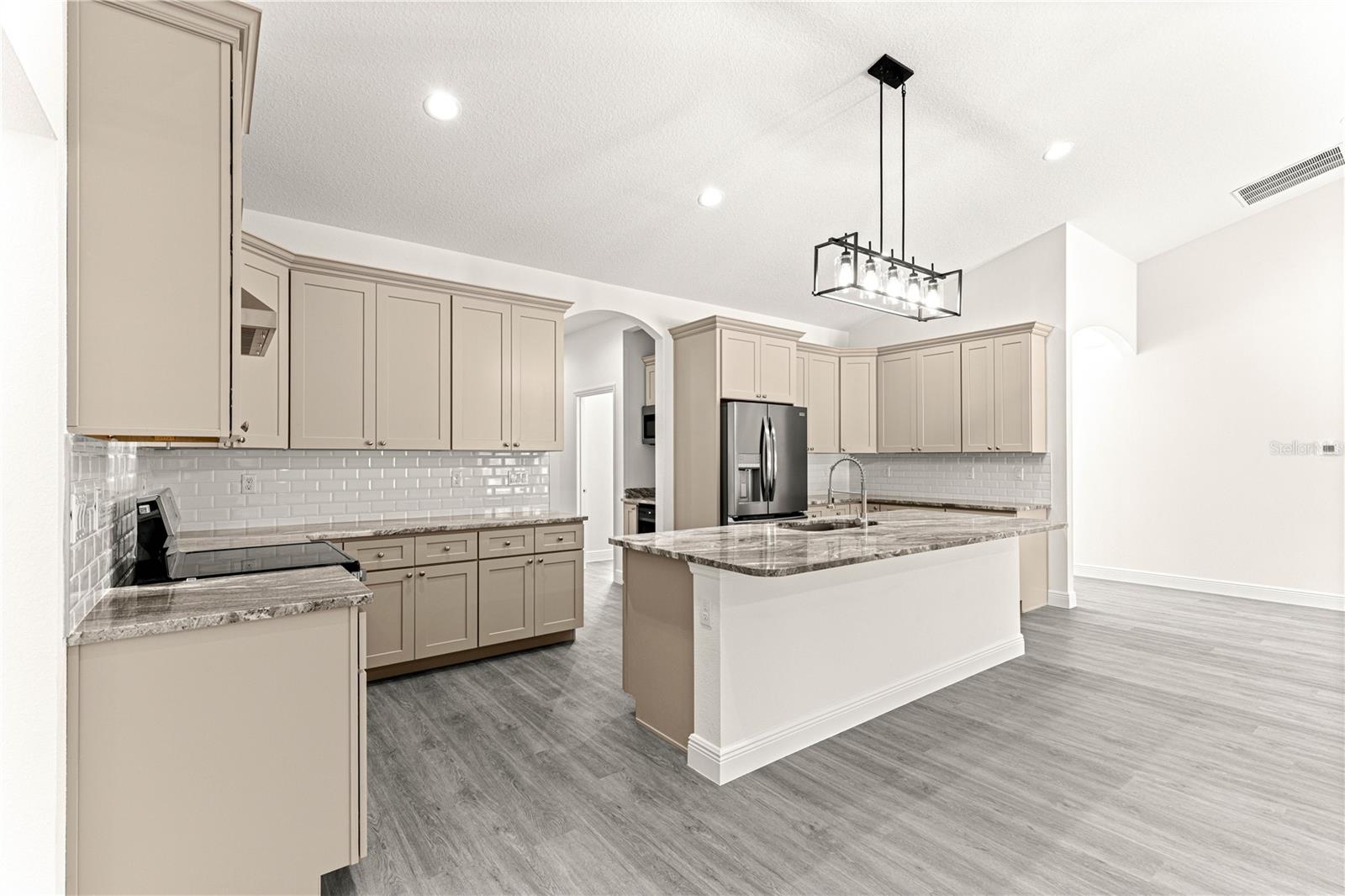 ROLLING HILLS UNIT 1 - Residential