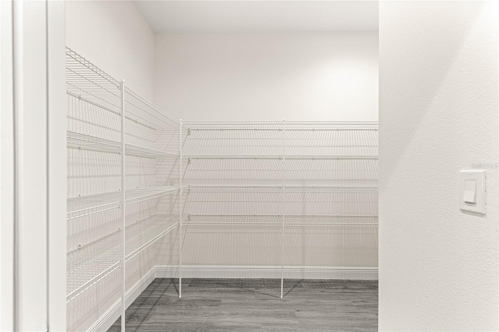 ROLLING HILLS UNIT 1 - Residential