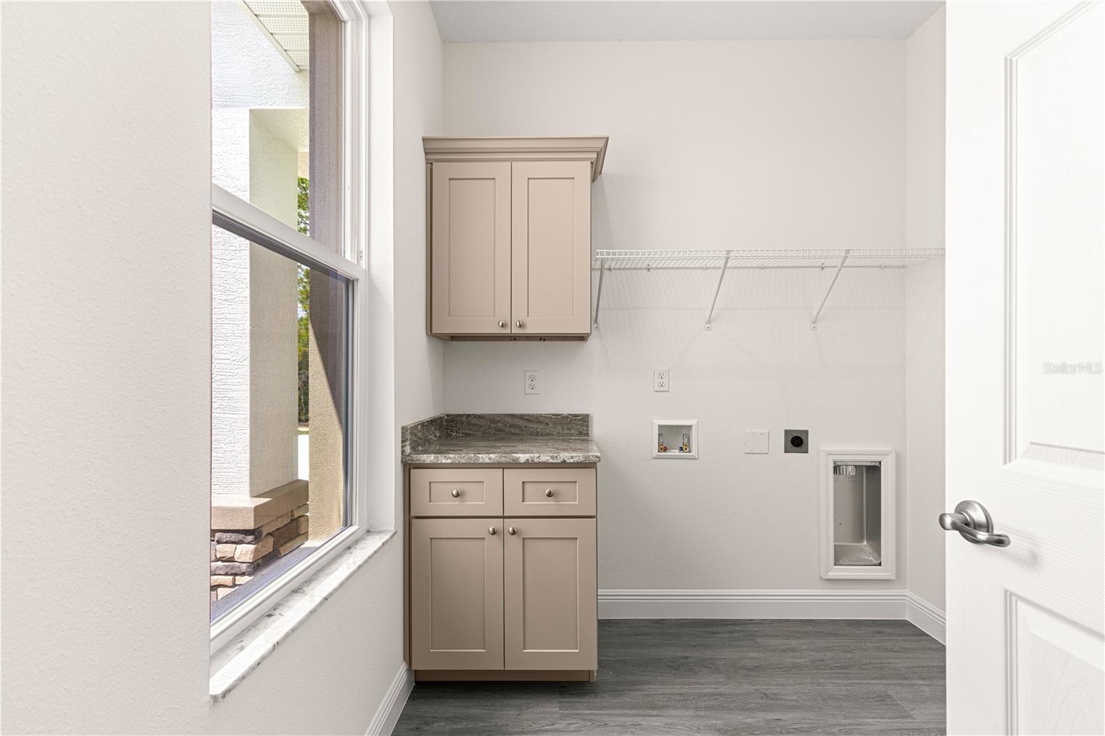 ROLLING HILLS UNIT 1 - Residential