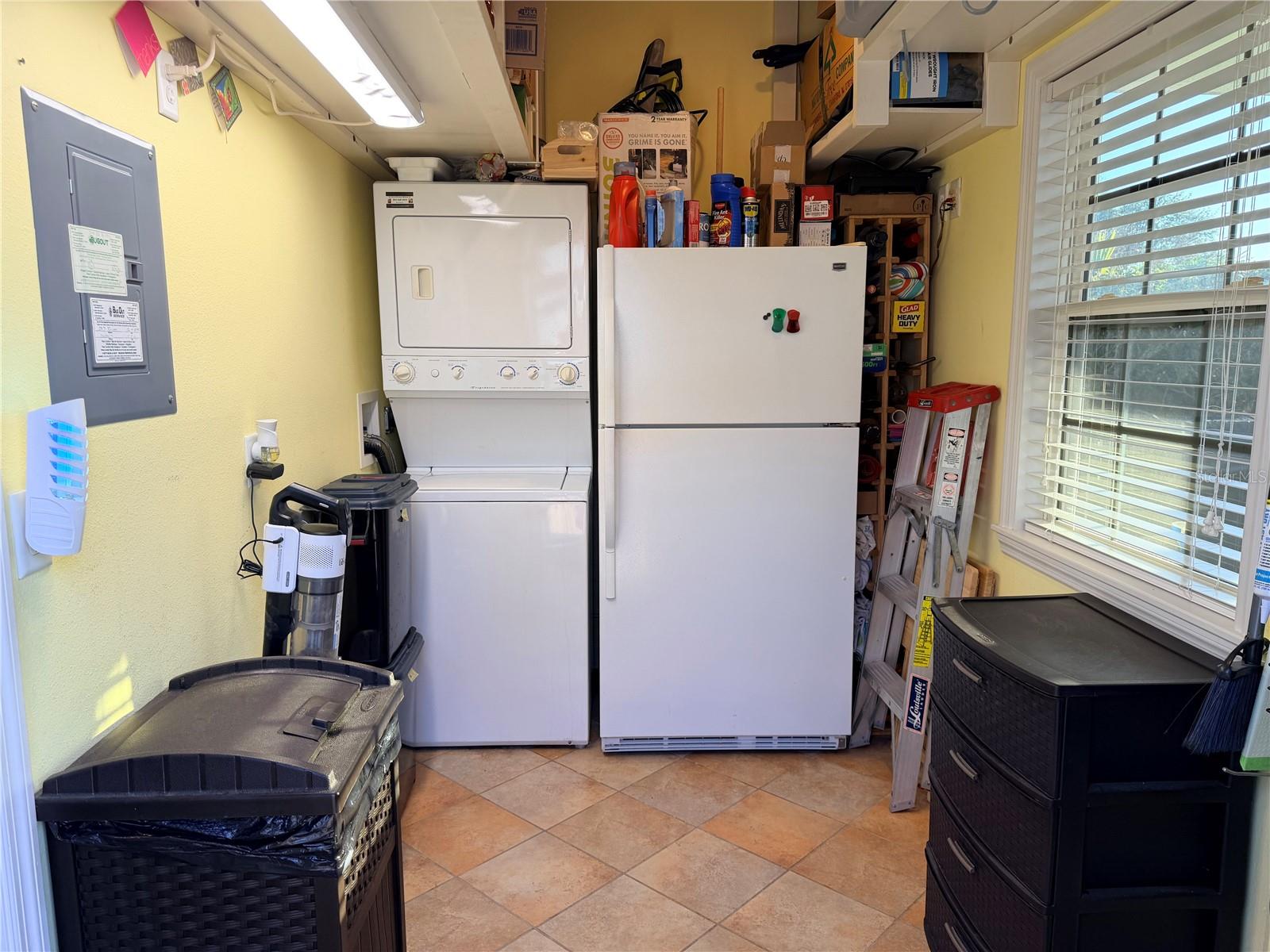 FLORIDA GRANDE MOTOR COACH RESIDENCE - Land