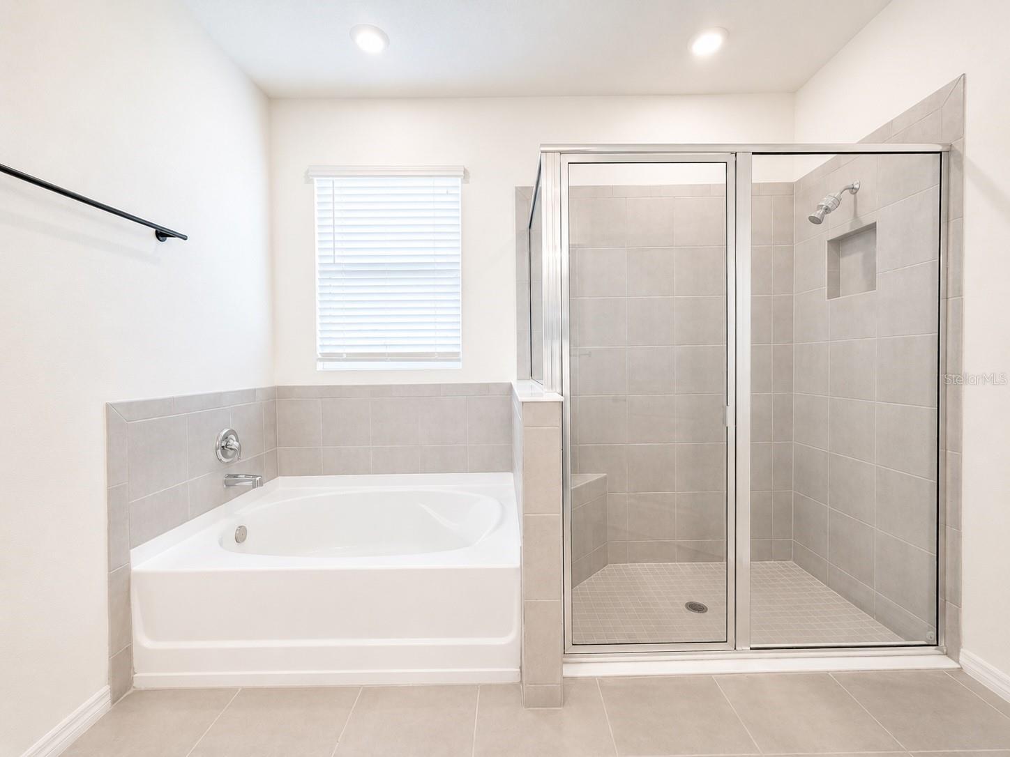 JB RANCH PH 01 - Residential Lease