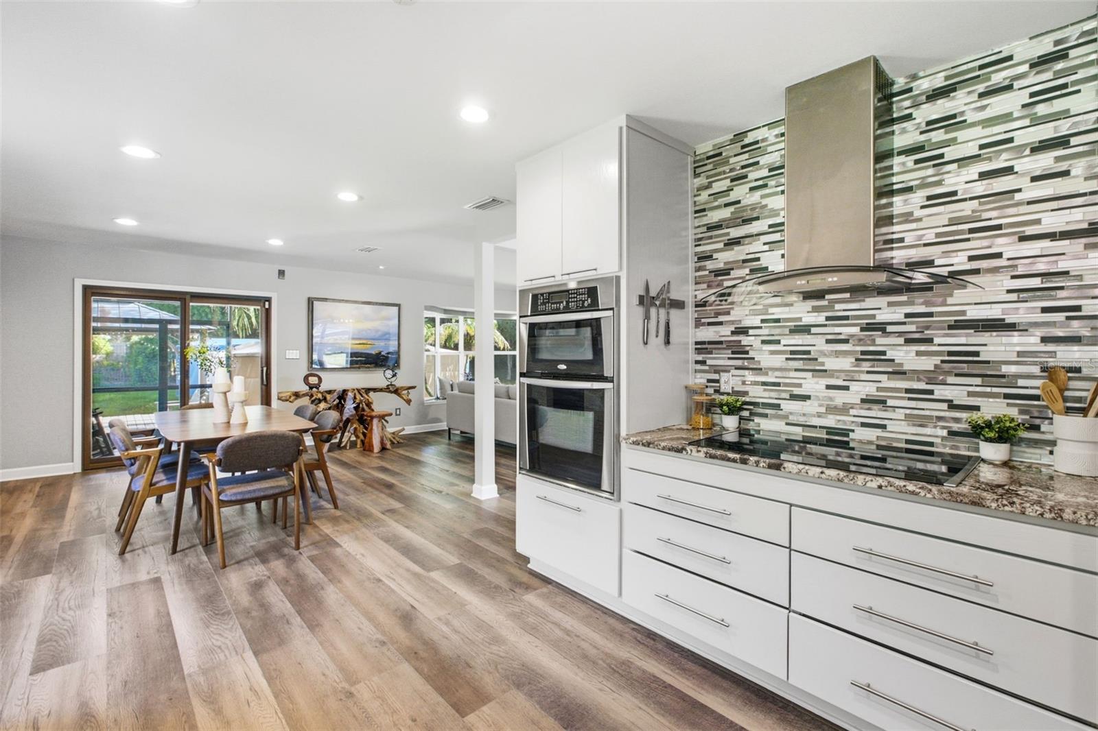 MANDALAY SHORES - Residential