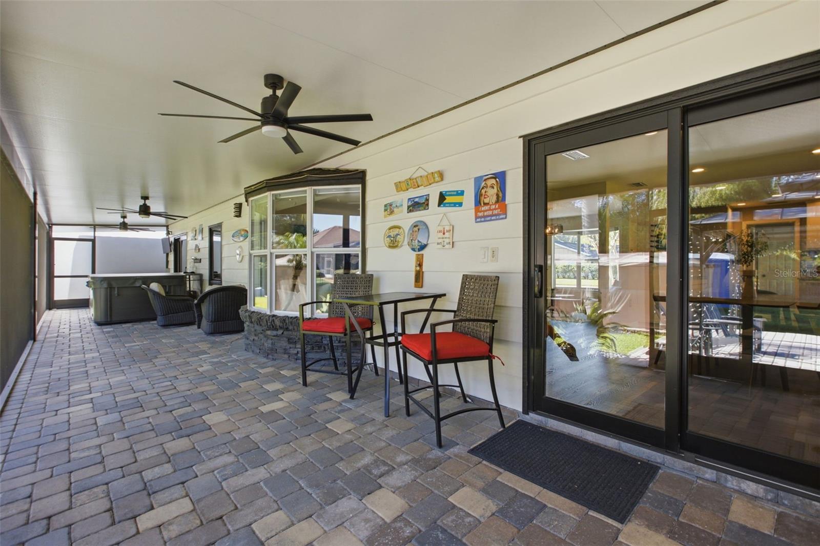 MANDALAY SHORES - Residential