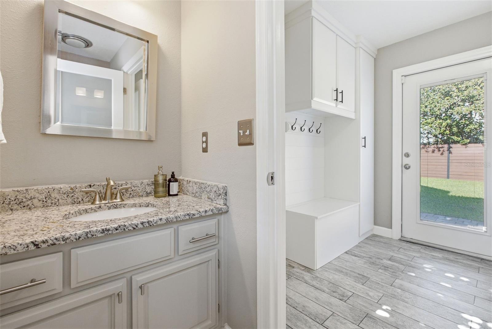 MANDALAY SHORES - Residential