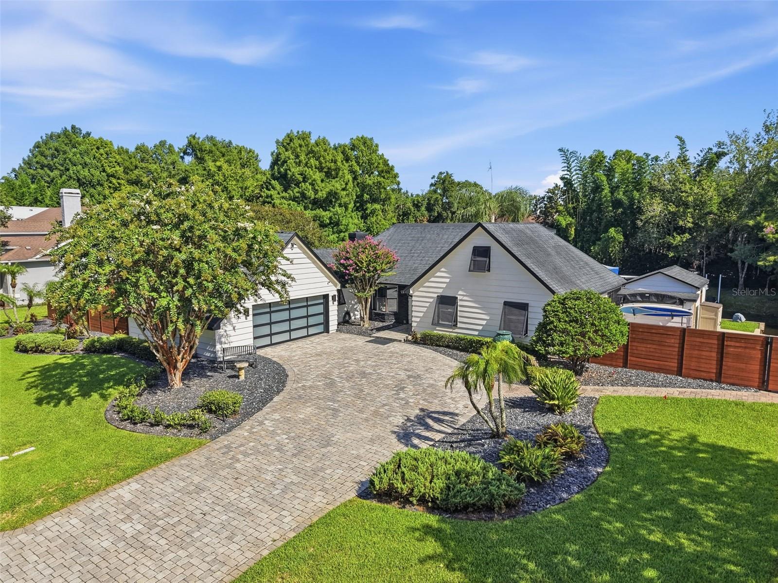MANDALAY SHORES - Residential