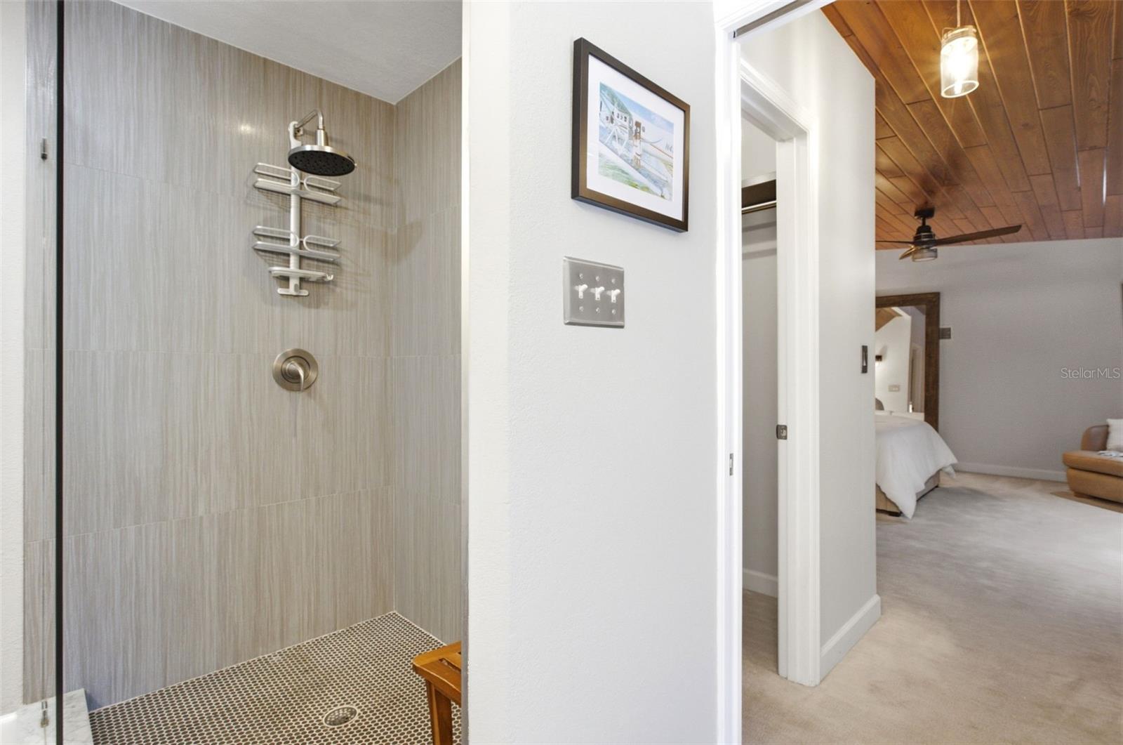 MANDALAY SHORES - Residential