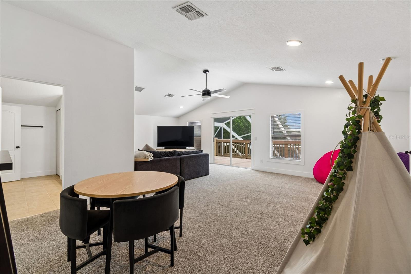 OAKSTEAD PRCL 06 UNIT 01 PRCL 07 - Residential