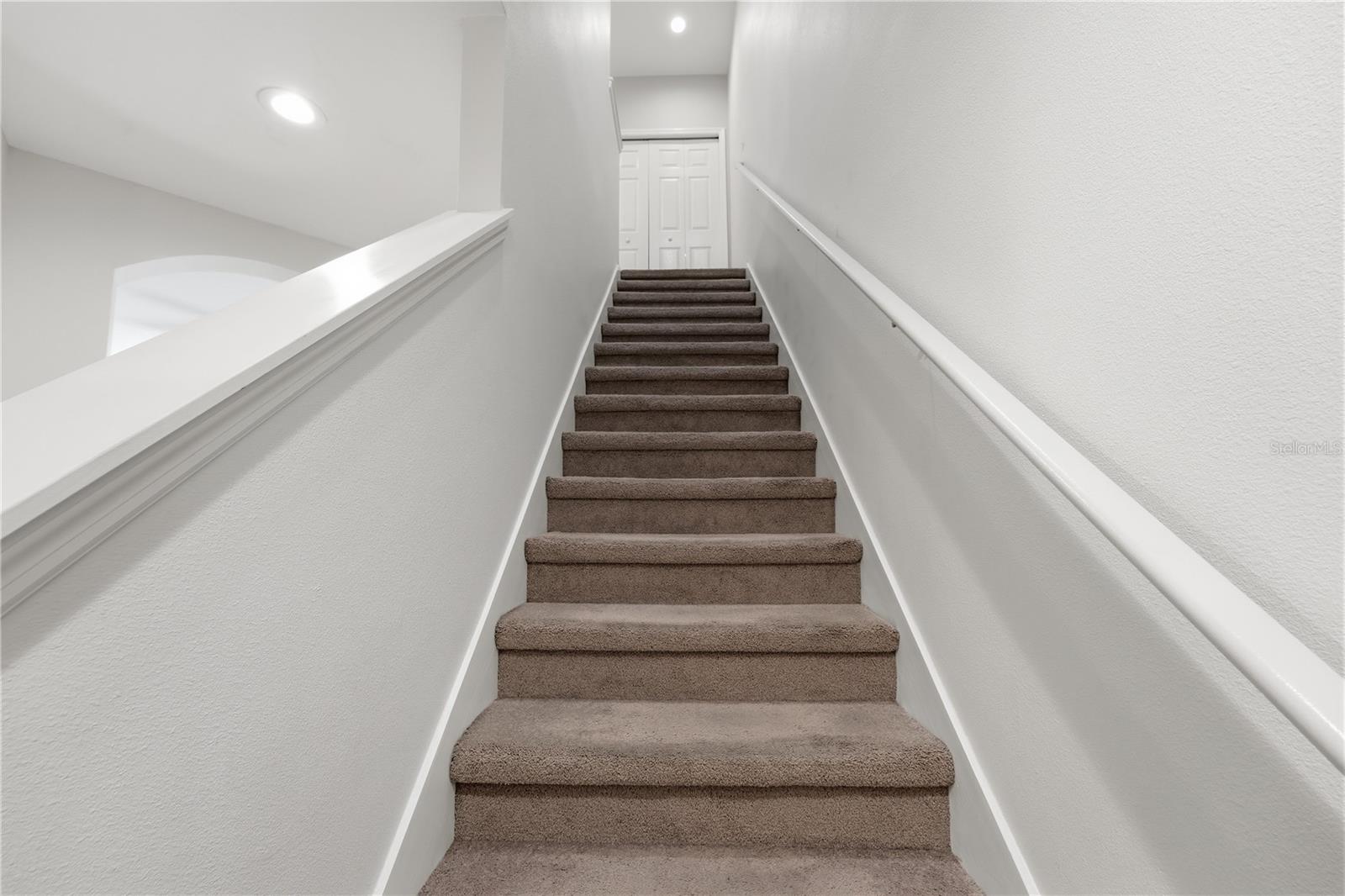 BRADFORD MANOR TWNHMS - Residential Lease