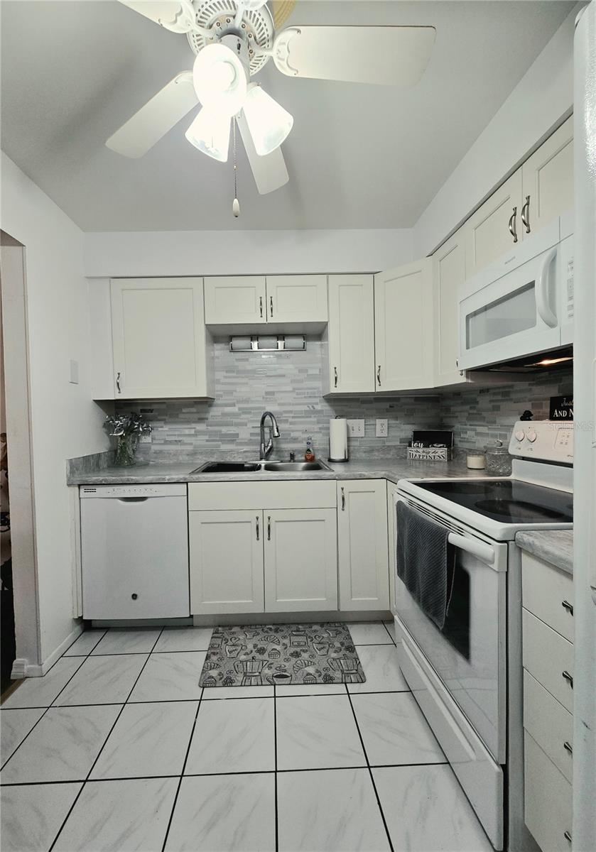 PRINCIPIA GARDEN VILLAS CONDO - Residential
