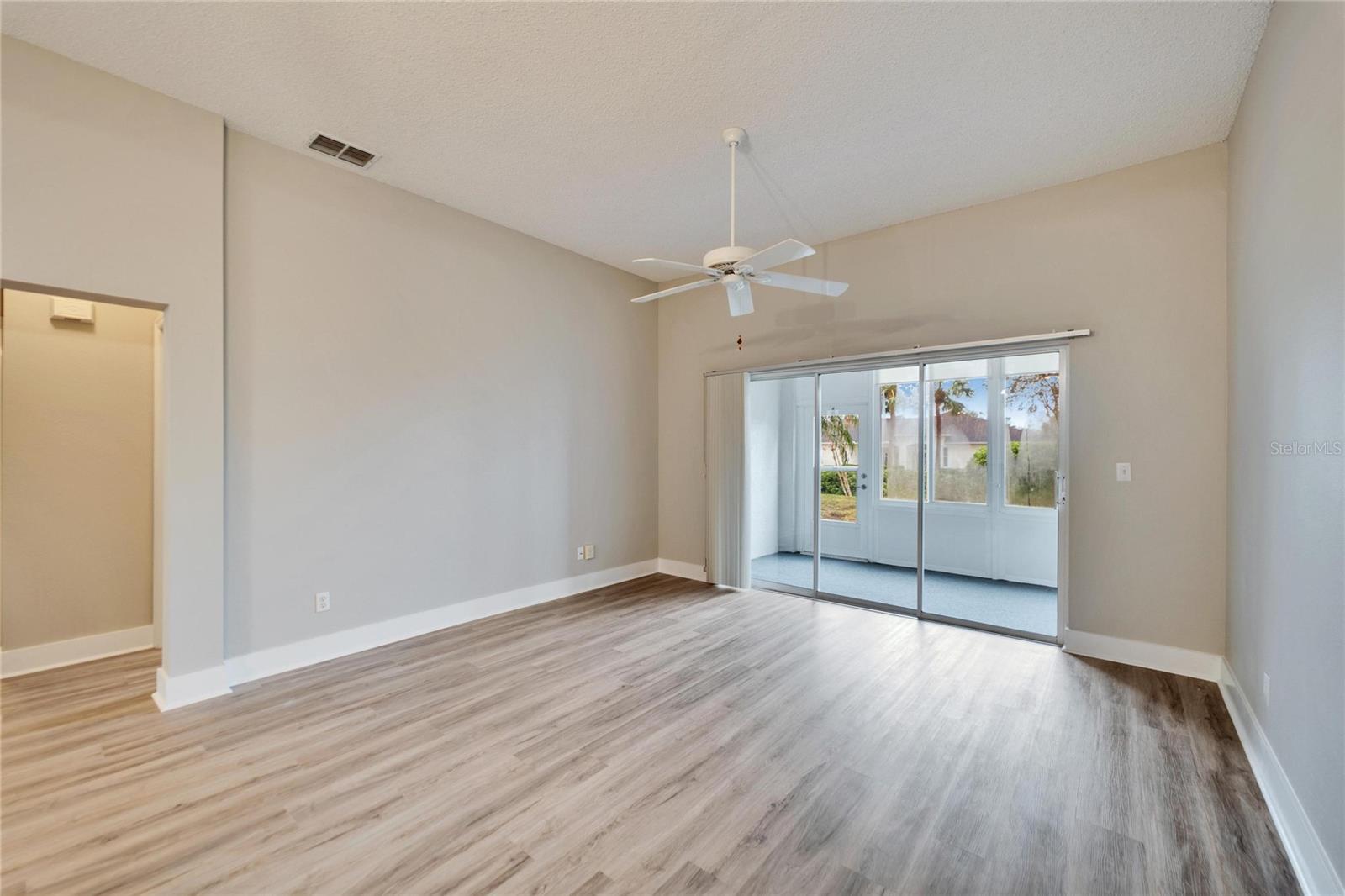 RADISON I CONDO - Residential