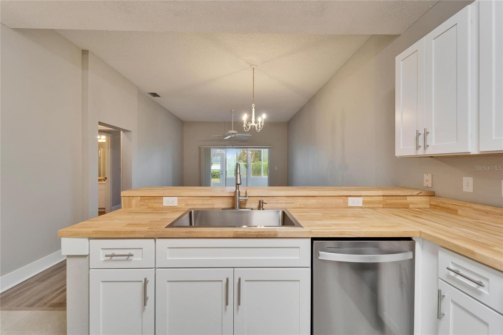 RADISON I CONDO - Residential