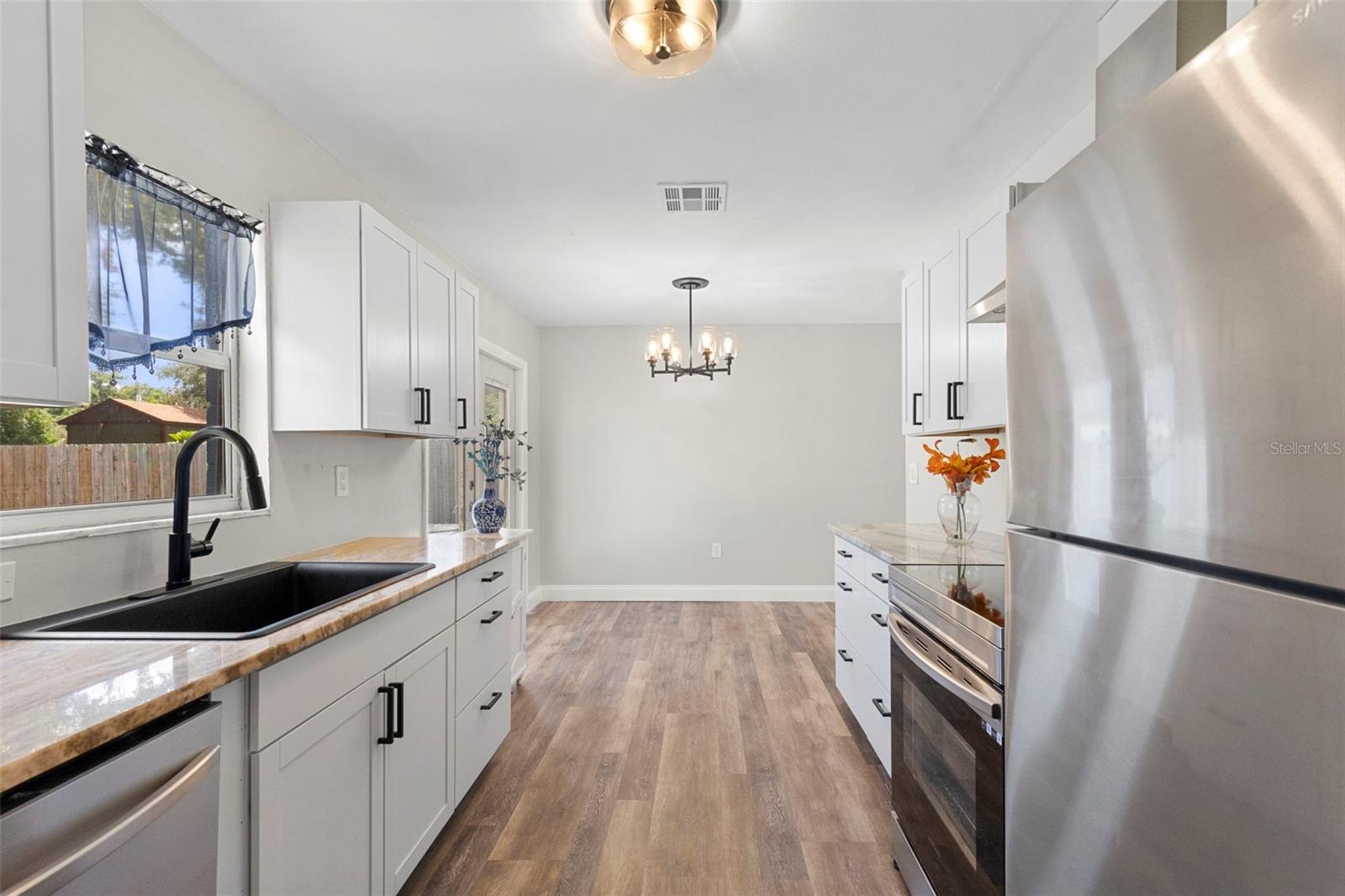 DEMOREST - Residential