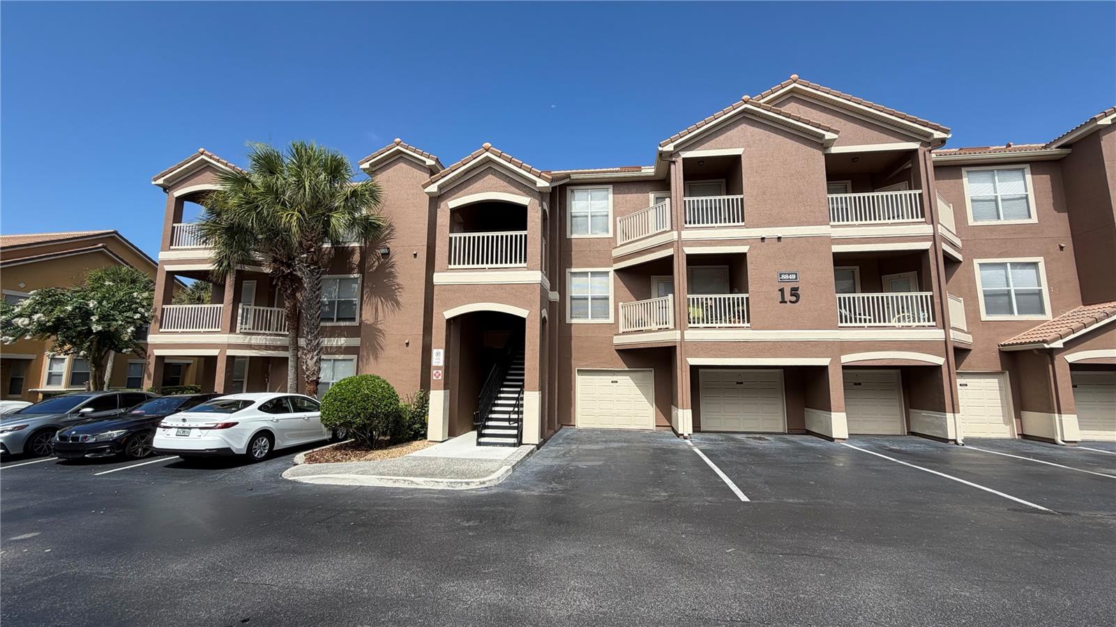 MIRABELLA CONDO - Residential