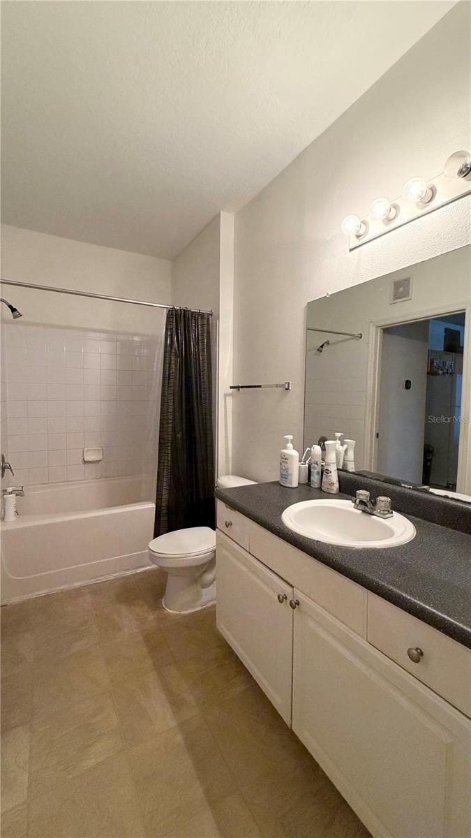 MIRABELLA CONDO - Residential