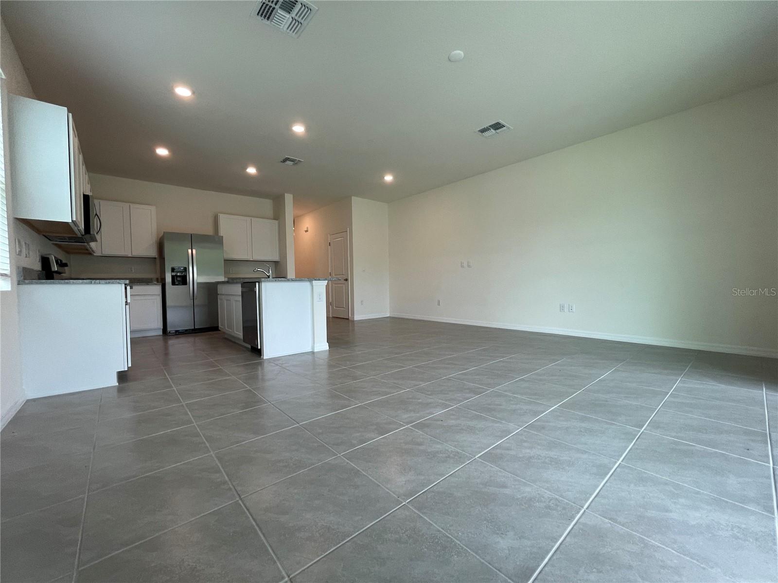 ANGELINE - Residential Lease