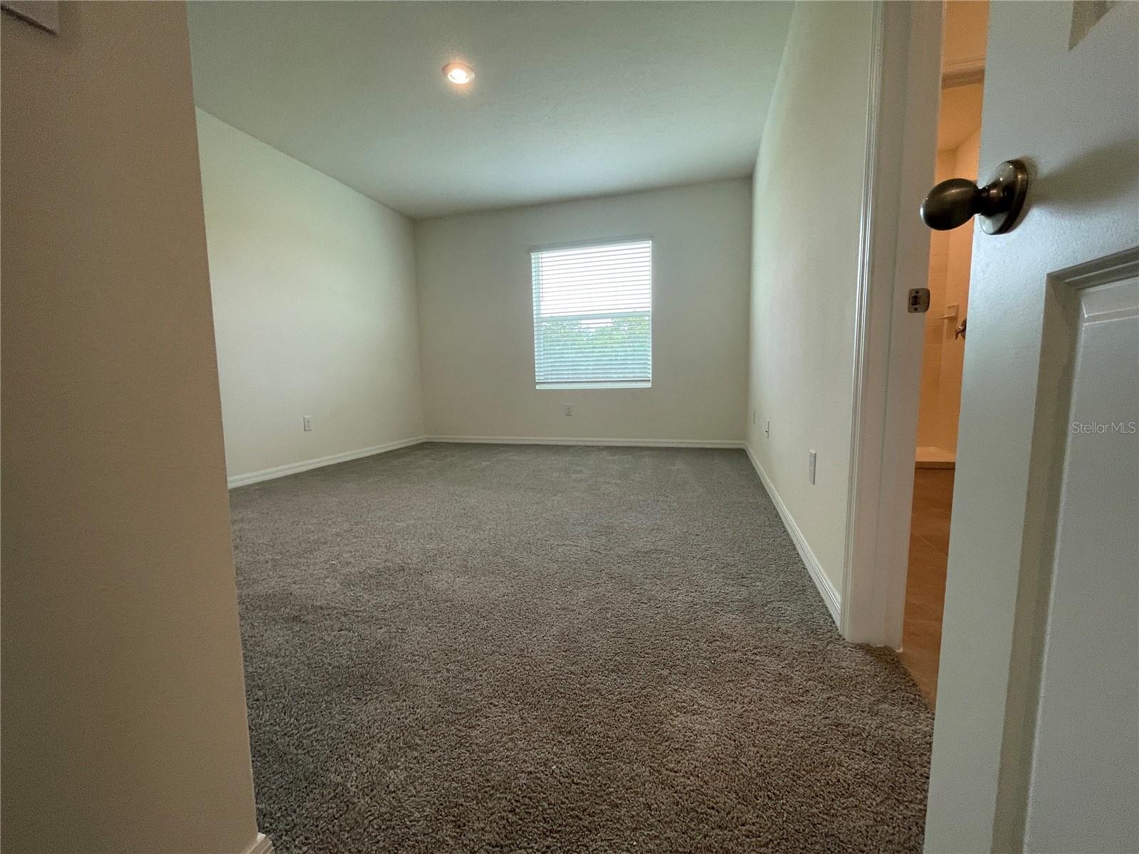 ANGELINE - Residential Lease