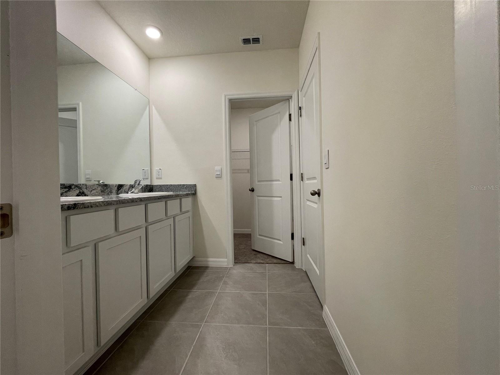 ANGELINE - Residential Lease