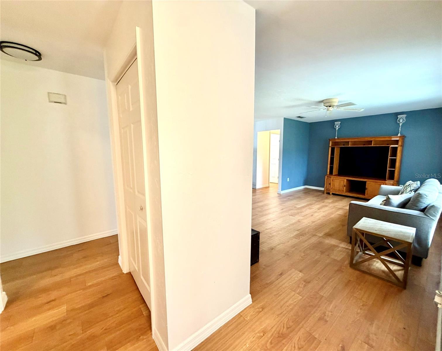 OAK MANOR - Residential