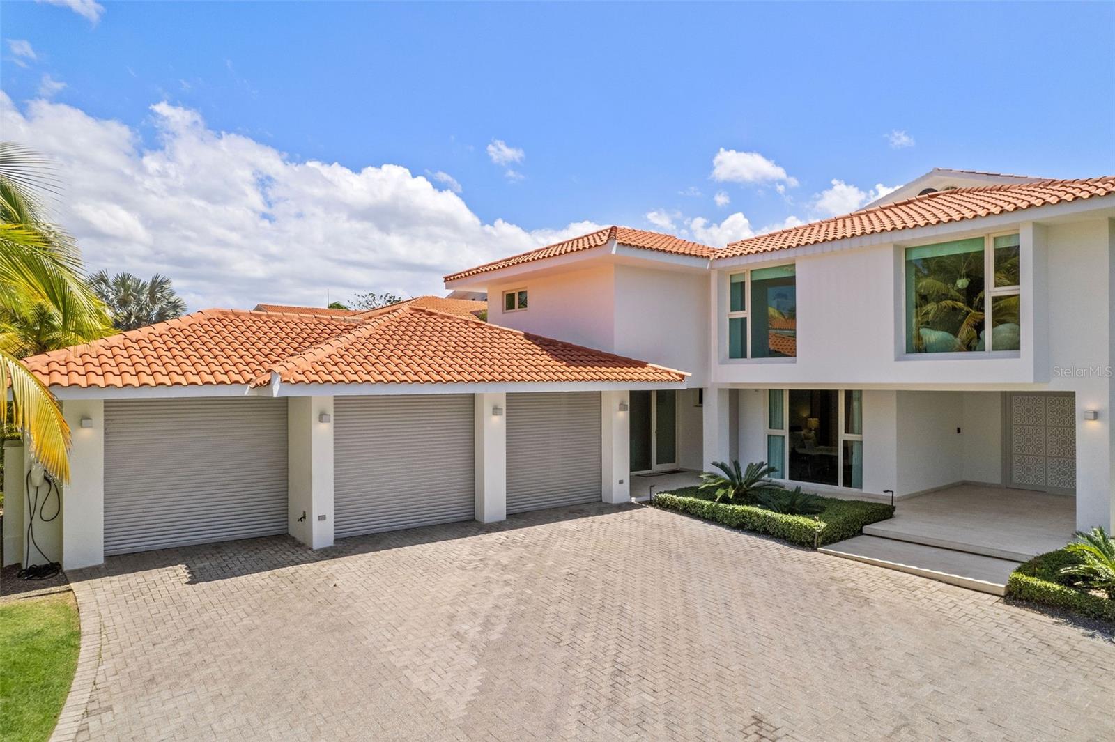DORADO BEACH EAST - Residential