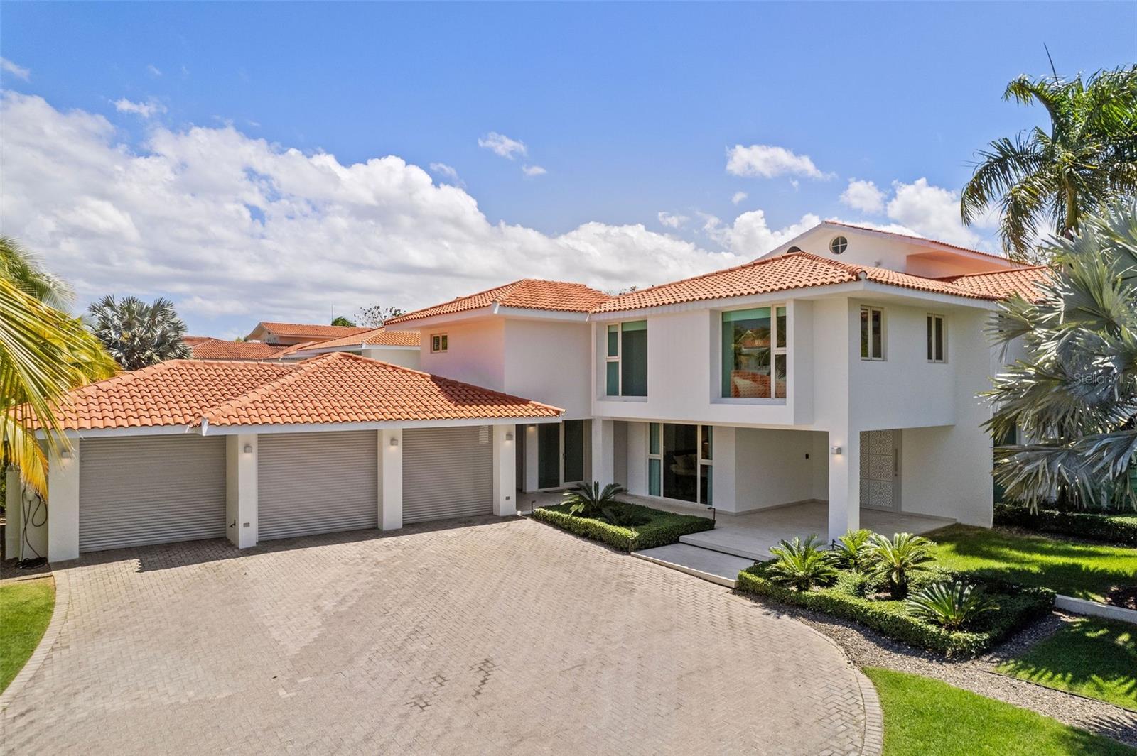 DORADO BEACH EAST - Residential